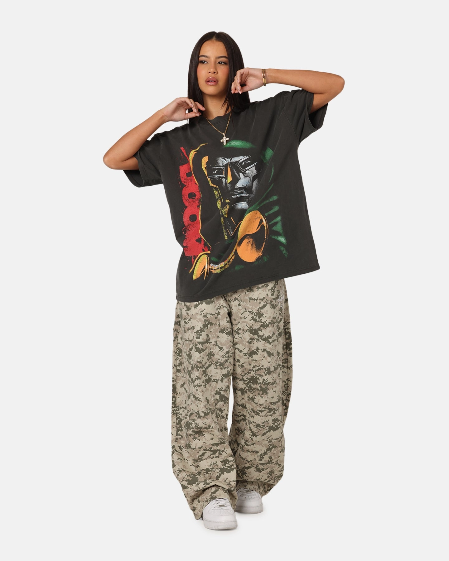 BreathableMeshPanel Natural Fiber Blend 73 Studio Marvel Fantastic Four Doctor Doom Heavy T-Shirt Black Wash