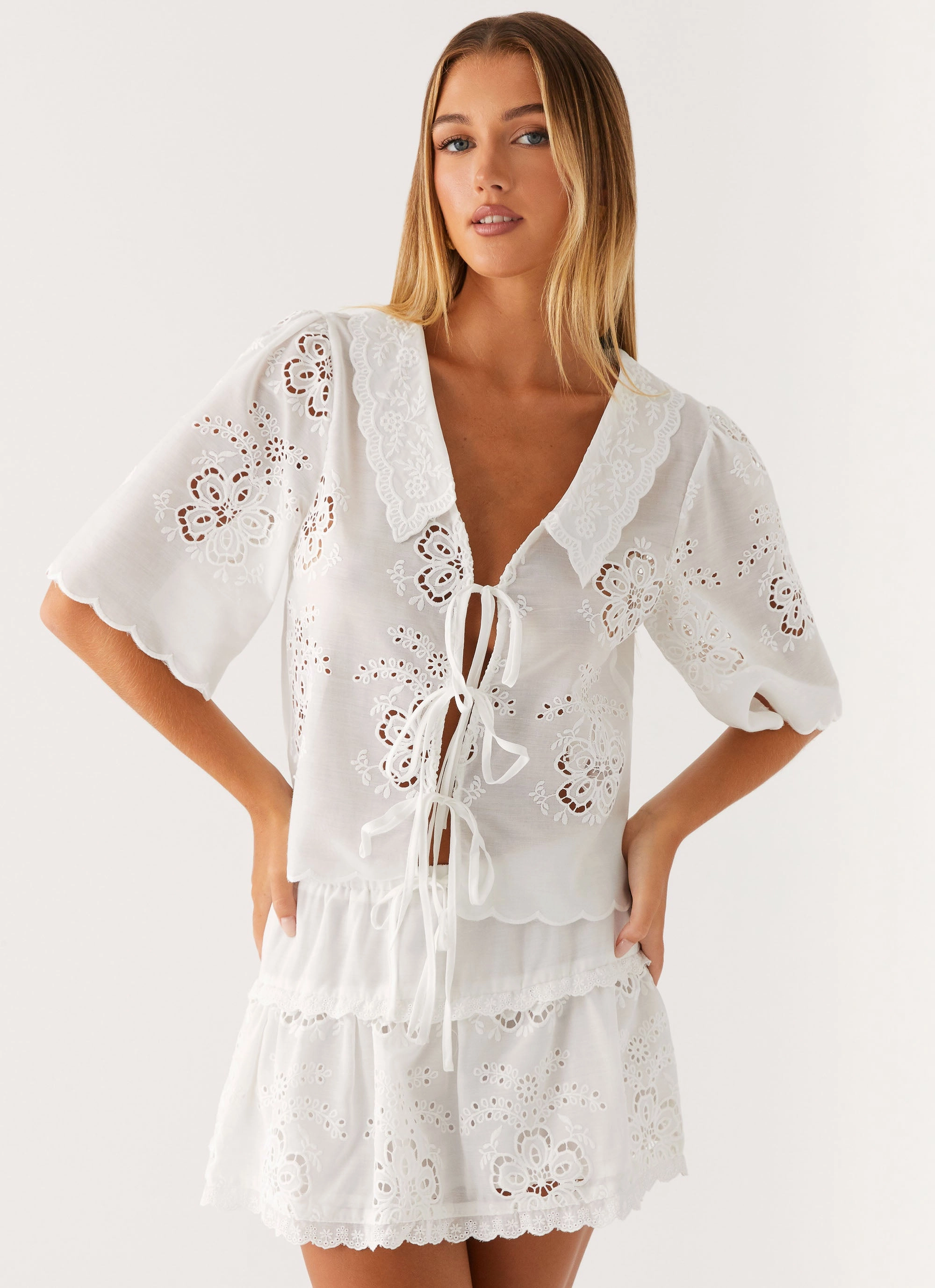 Contoured Side Panels Summer Escape Embroidered Top - White