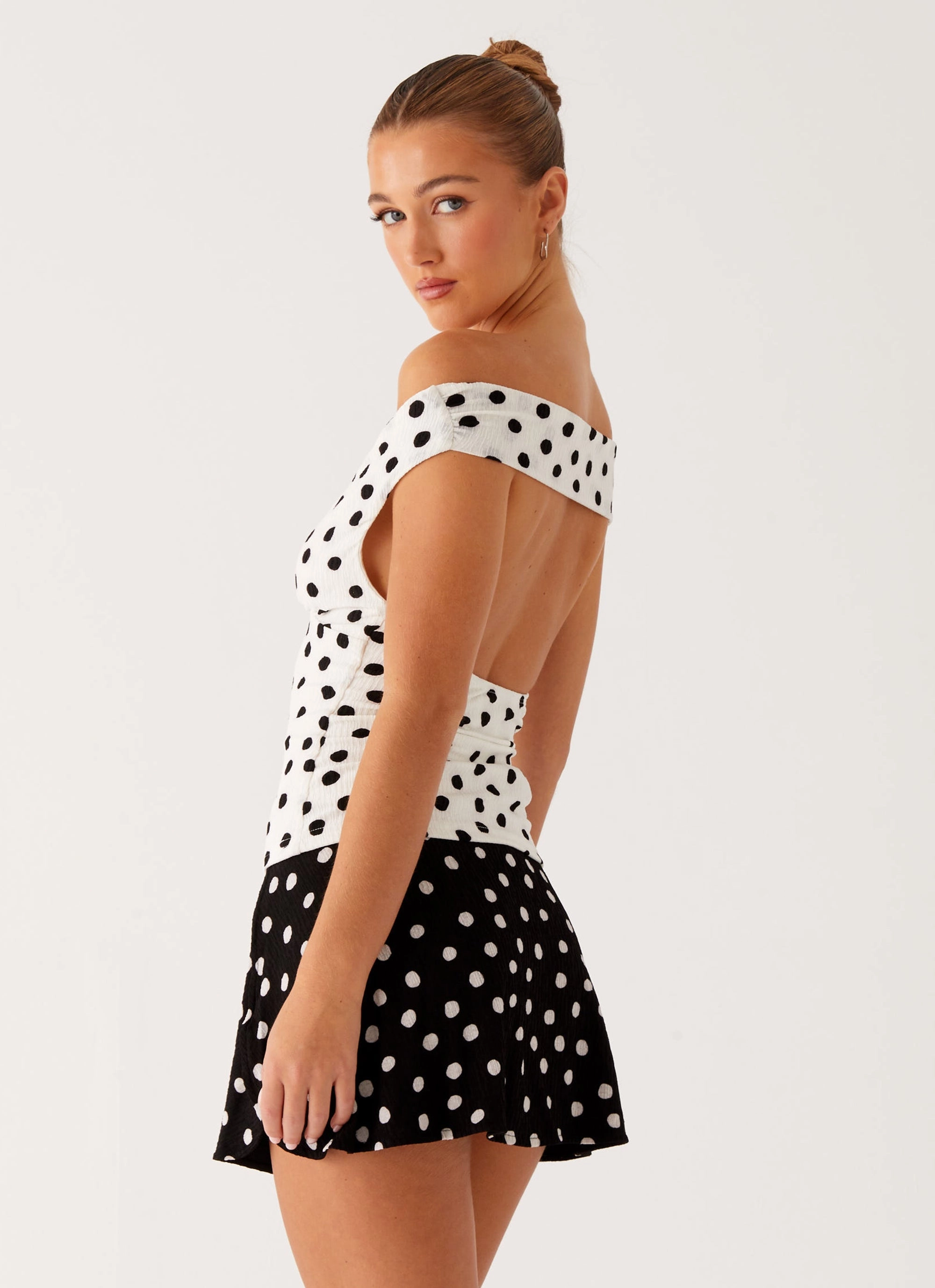 Rylie Top - White Polka Dot MeshVentilation ComfortStretch