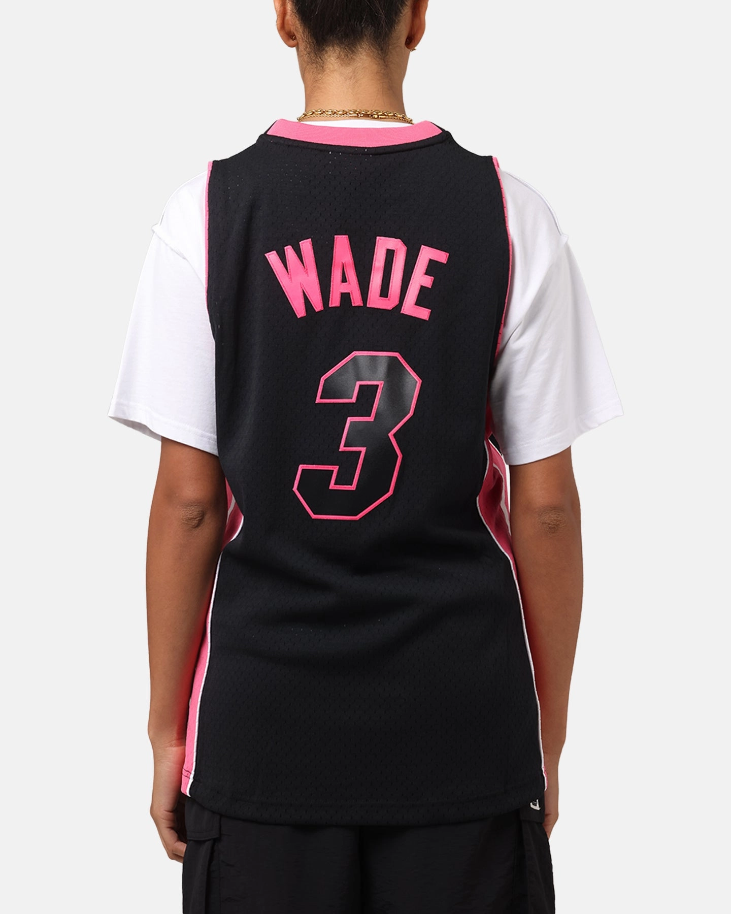 TaglessCollars Mitchell & Ness Miami Heat Dwyane Wade 'Volt' 2005 Swing Jersey Black/Pink