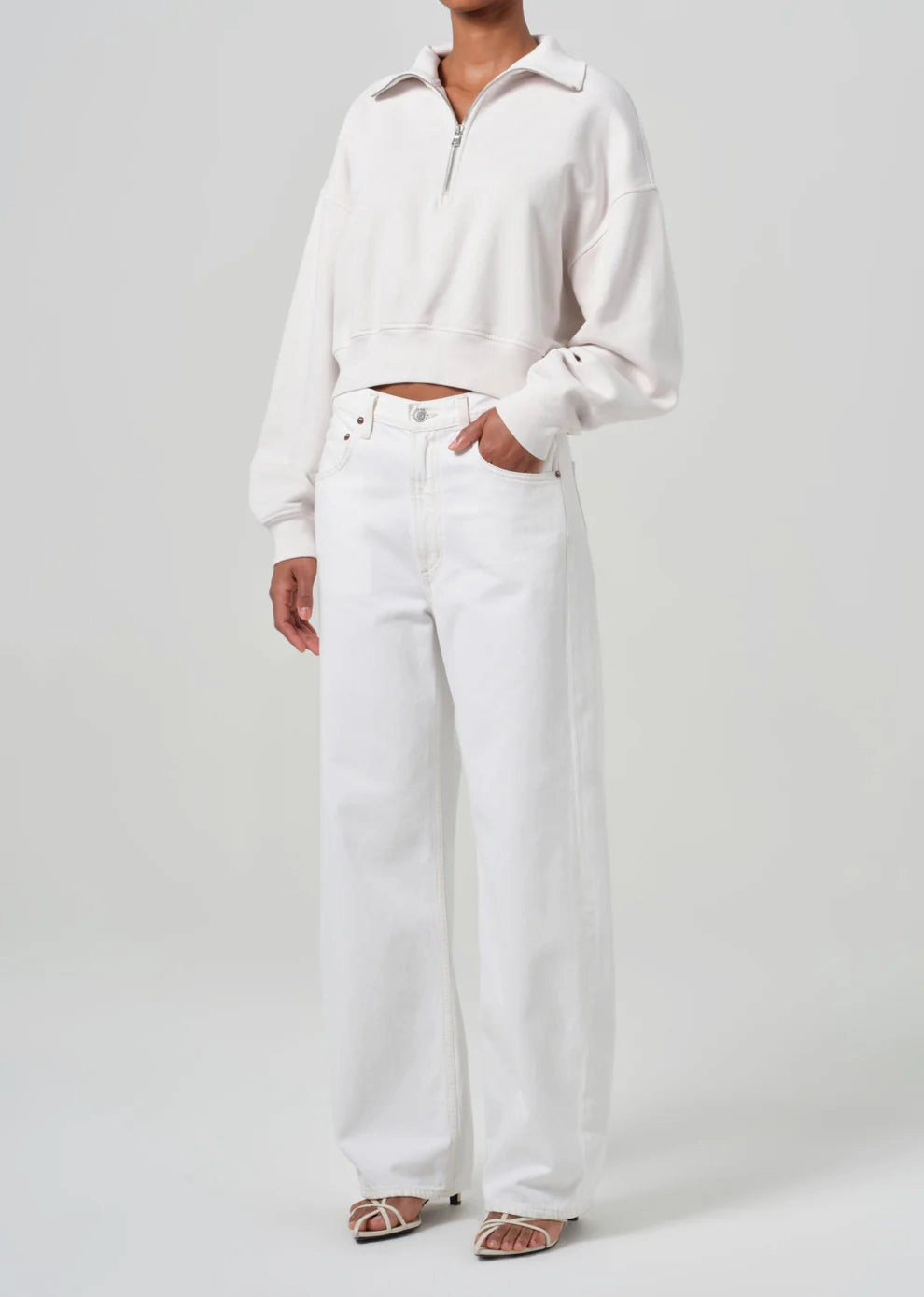 WindproofBarrierTechnology Bethan Quarter Zip Sweatshirt