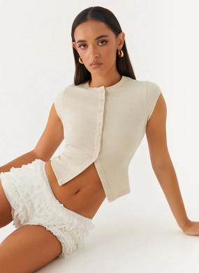 Abrasion Resistant Surface Blair Cap Sleeve Buttoned Top - Oatmeal