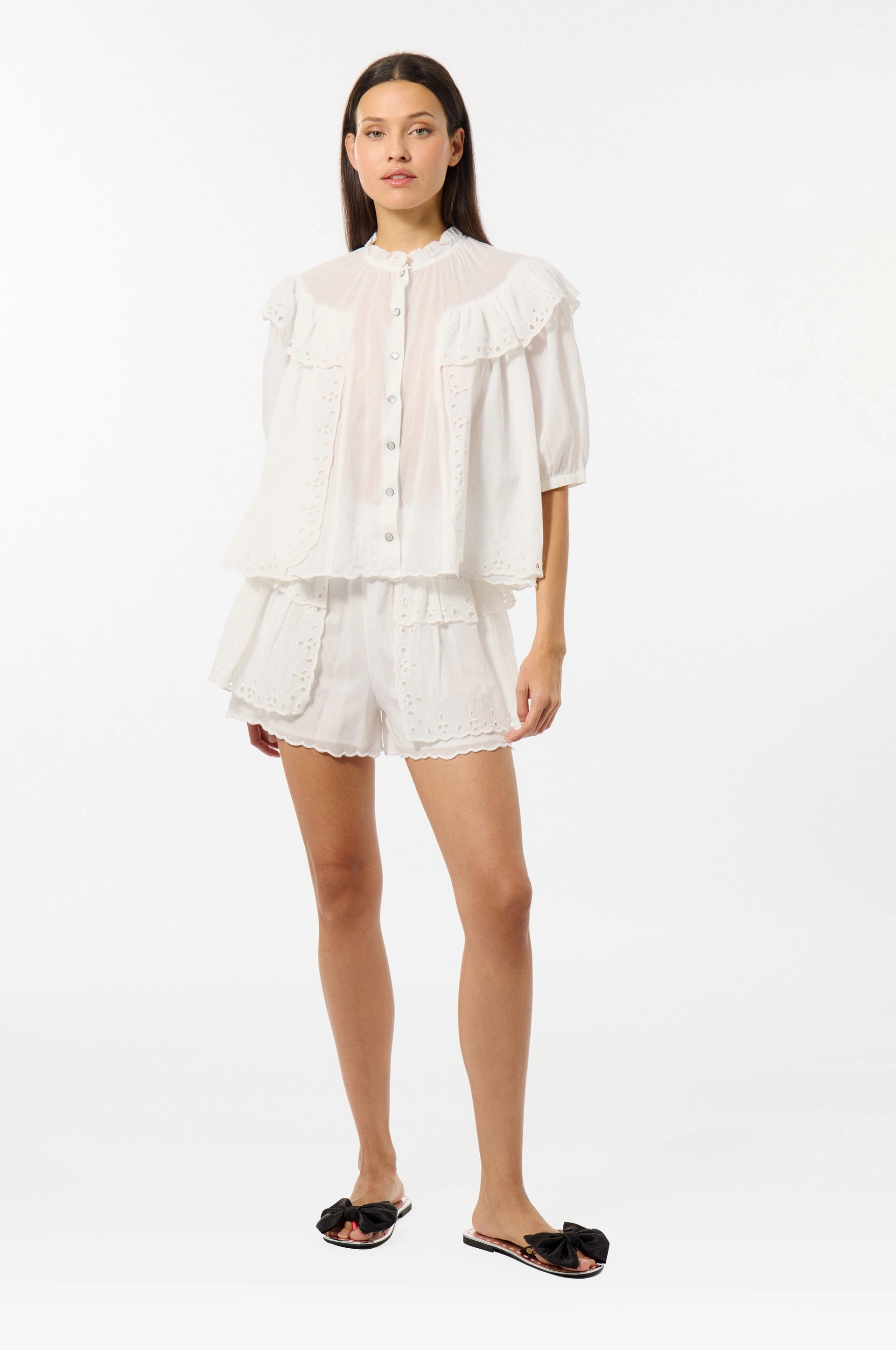 Resilient Fabric Blend Layered Collar Structure Broderie Anglaise Shirt