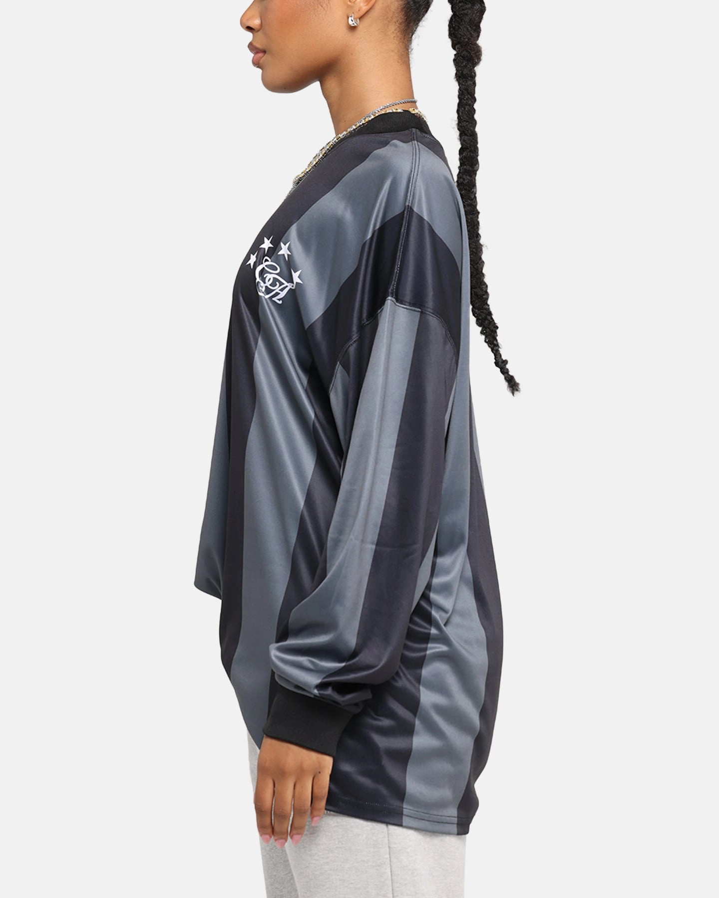 EcoFriendlyTexture NonChafingEdges Carre Academy Oversized Long Sleeve T-Shirt Black/Grey