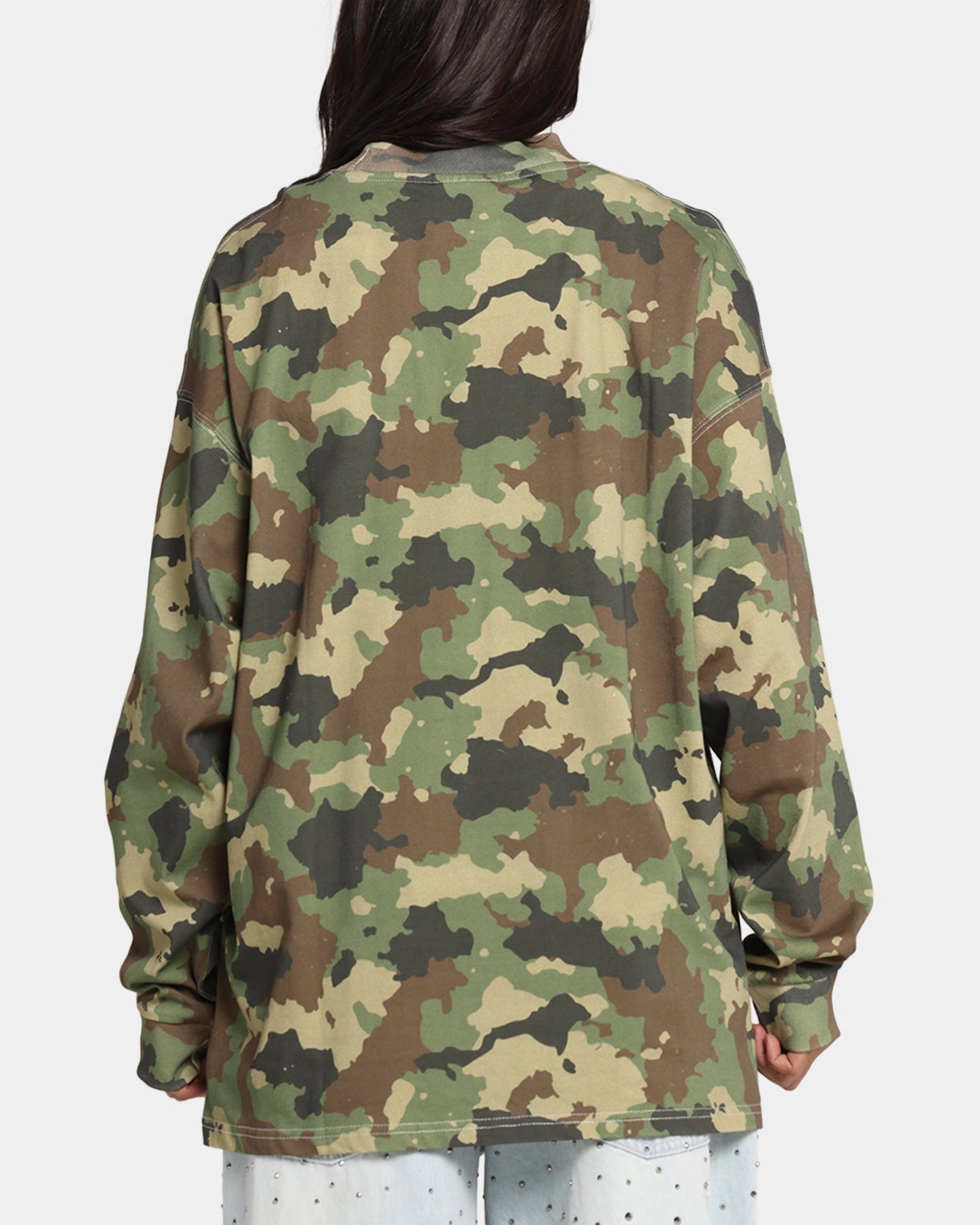 BreathableMoistureBarrier TaglessNecklineComfort Carre Global Oversized Long Sleeve T-Shirt Camo