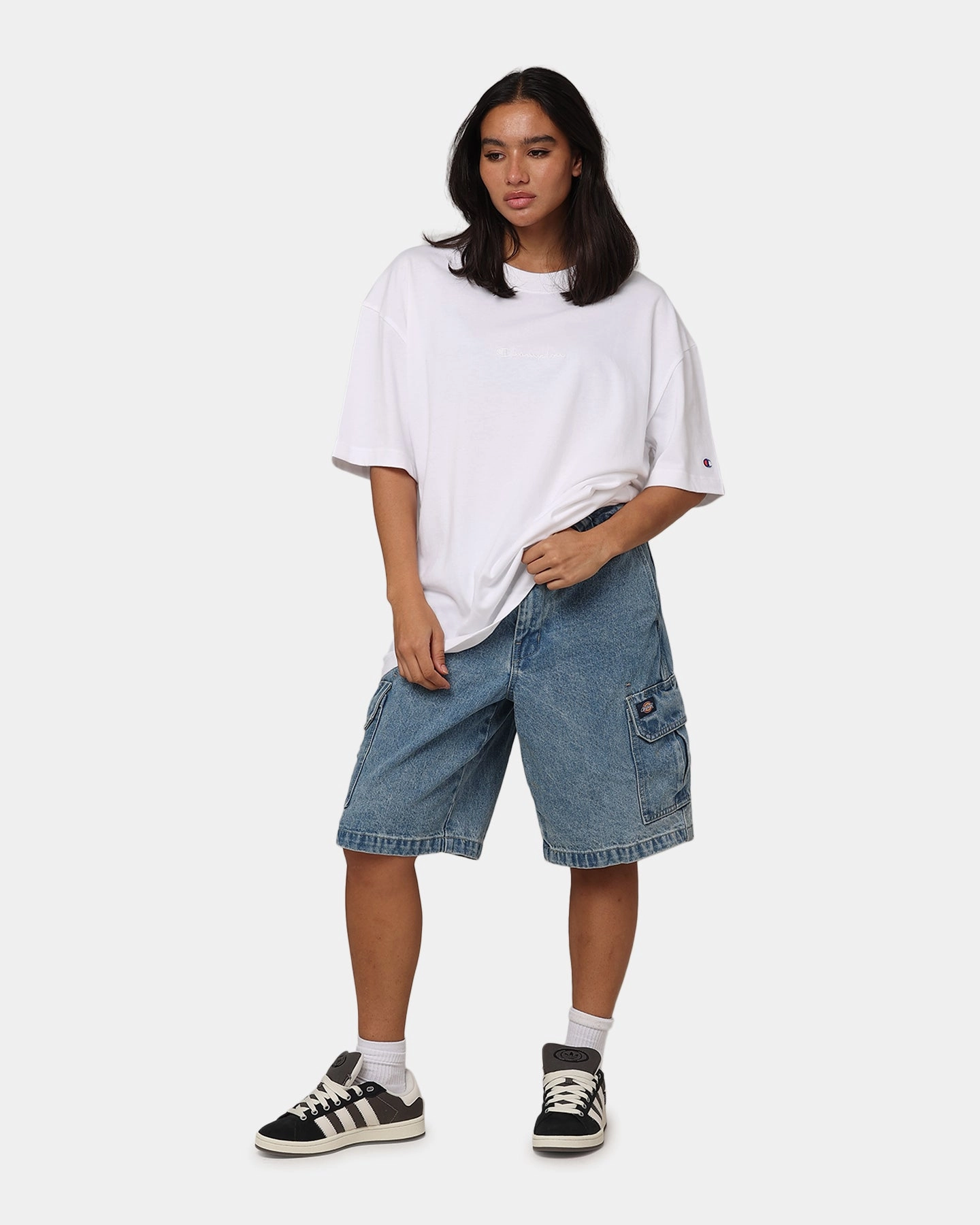 HypoallergenicFabric TurtleneckDesign Champion Heritage New Script T-Shirt White