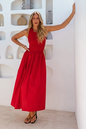 Layering Fit Coastal Chic Lucciola Smocked Cotton Midi Dress