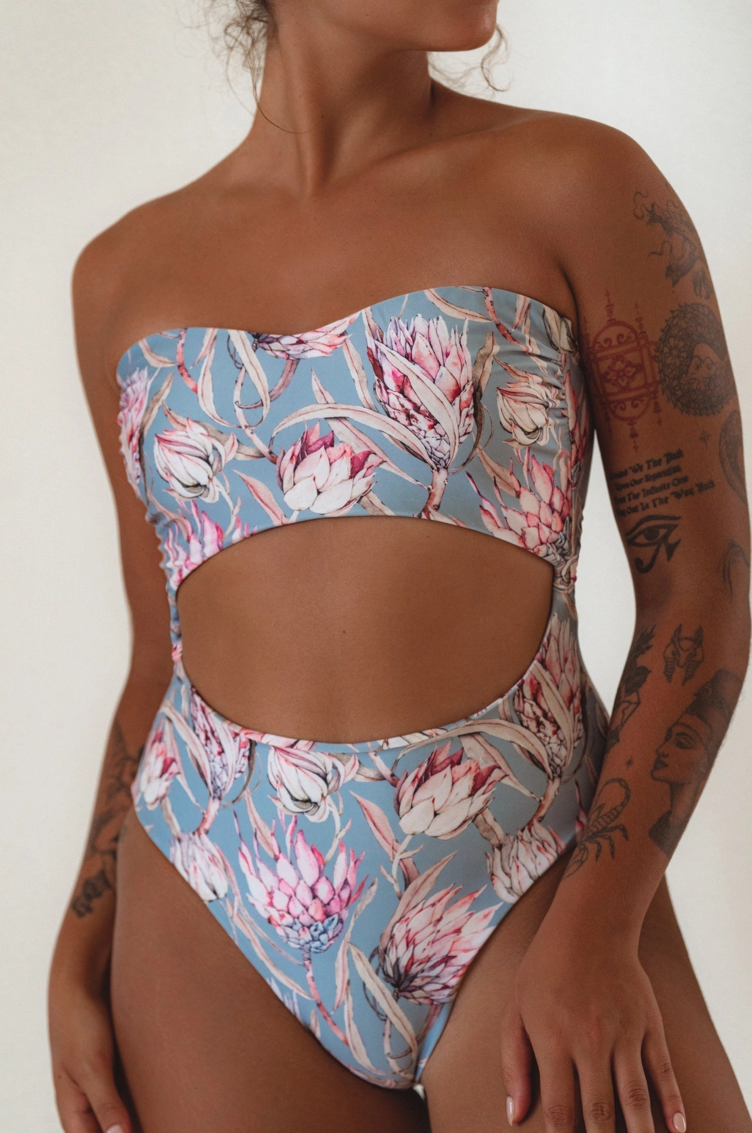 San Leo One Piece Cut-out Swimsuit Summer Escape High Stretch Fabric