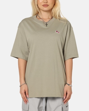 Jordan Brand Sneaker Patch Crewneck T-Shirt Khaki/Black LayeredDurability