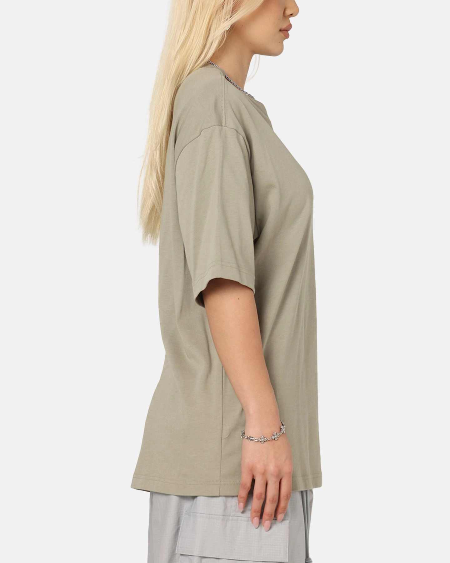 MultiPanelBreathability Jordan Brand Sneaker Patch Crewneck T-Shirt Khaki/Black