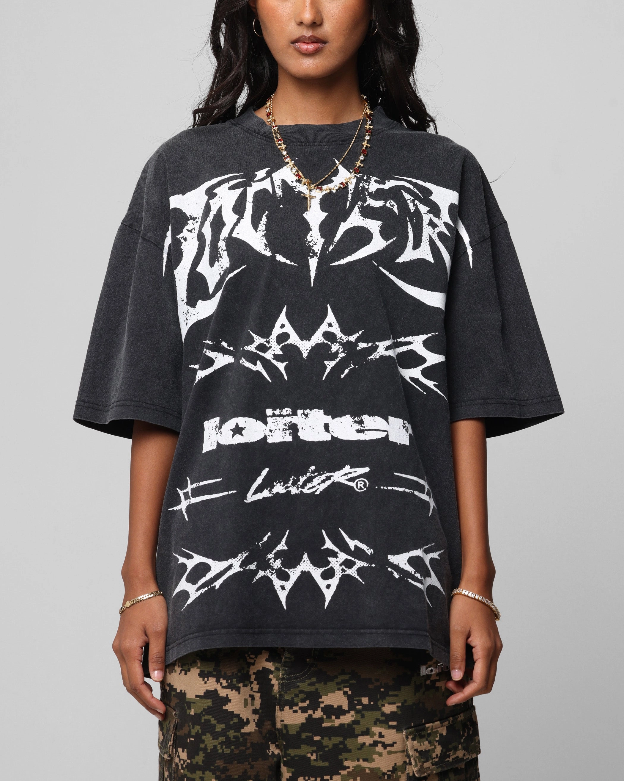 NonRestrictive Loiter Metal Stacked Vintage T-Shirt Vintage Black