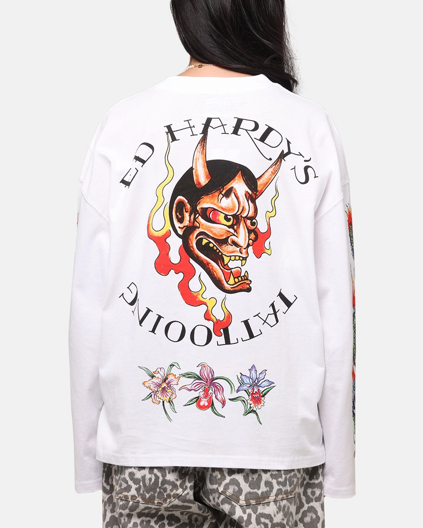 Tagless Collar QuickRelease Closure Ed Hardy Ed's Tattooing Long Sleeve T-Shirt Off White