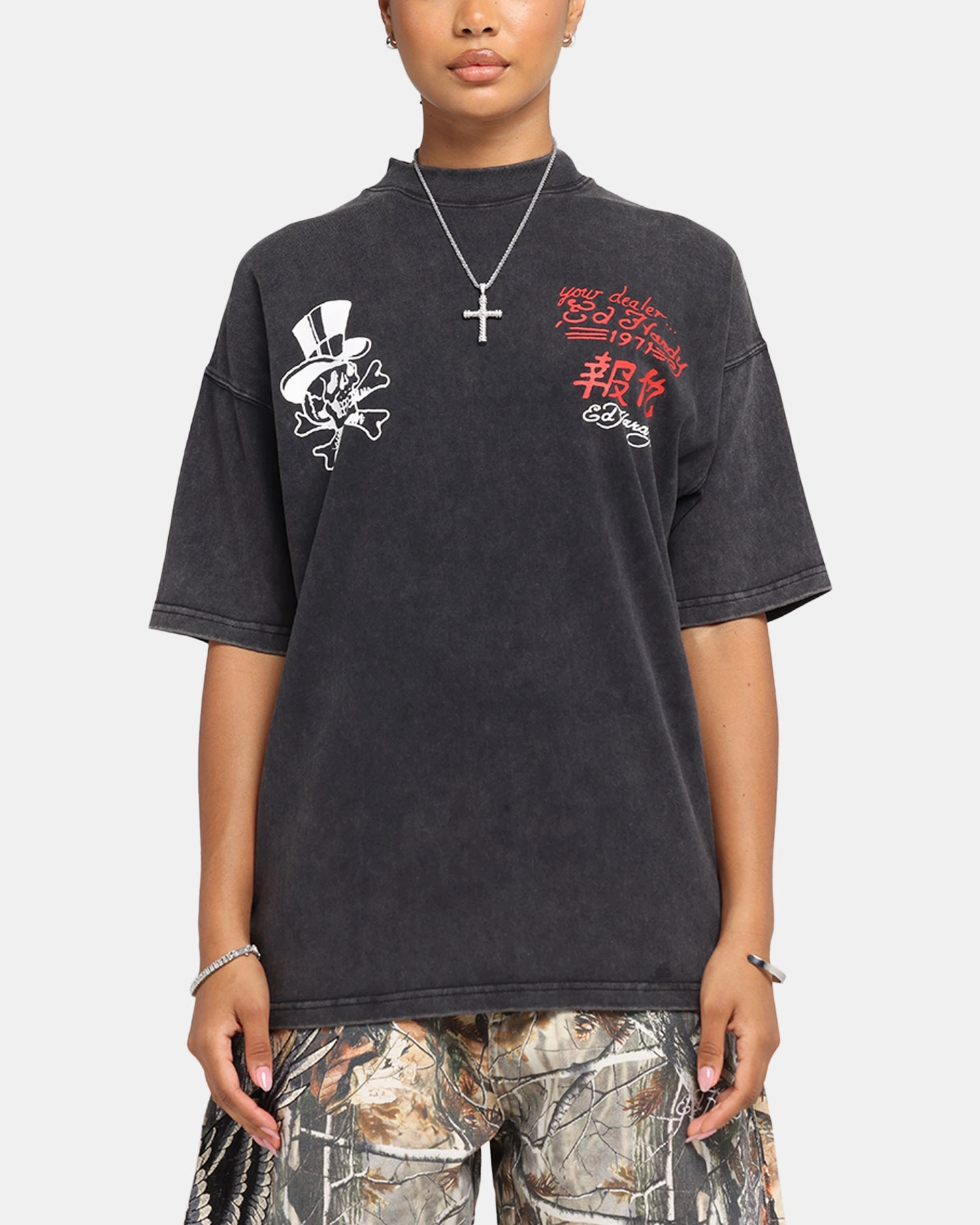 All Weather Performance Fabric Ed Hardy Love Kills Oversized T-Shirt Black