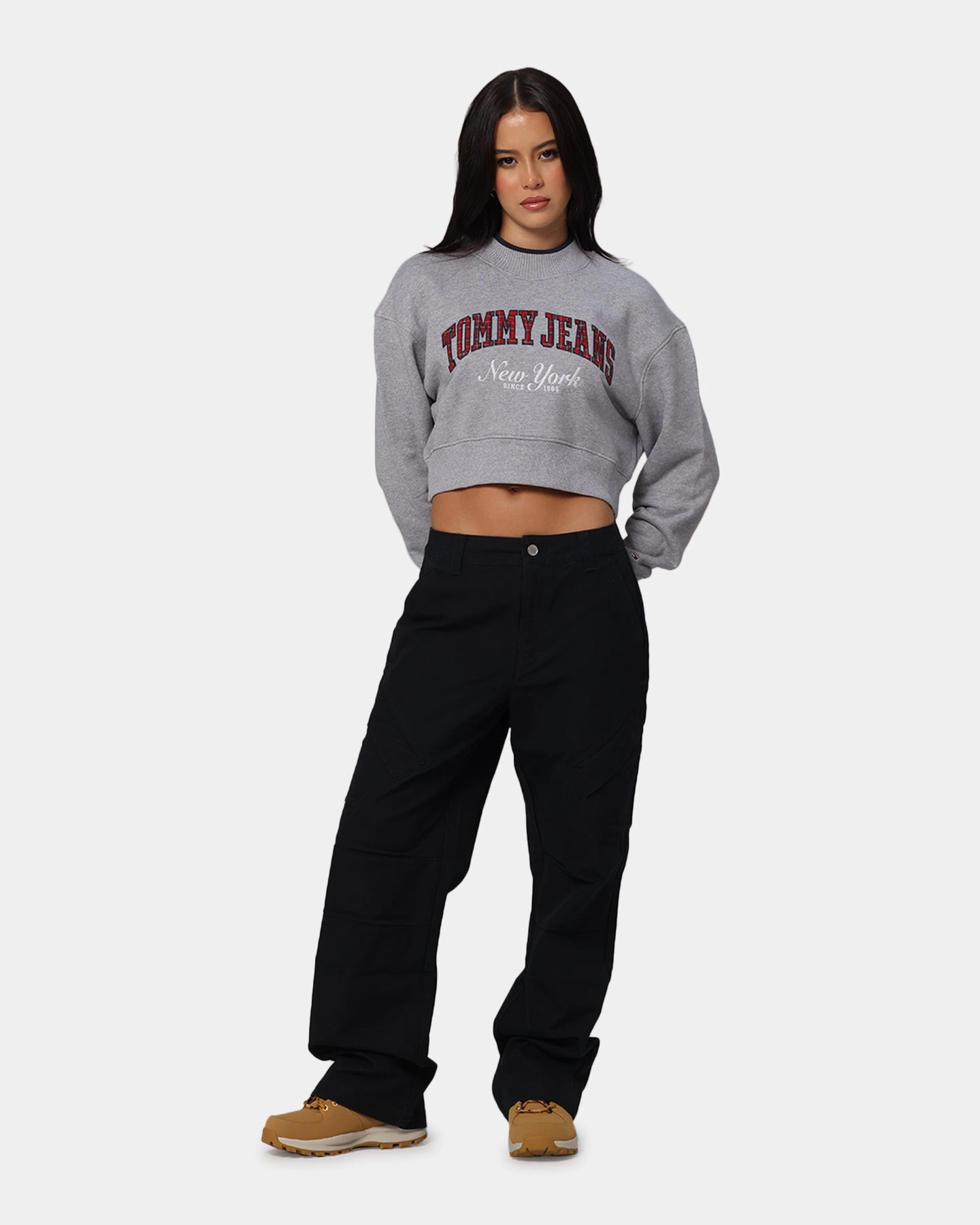 SeamFreeShoulder Tommy Jeans Women's Crop Collar Crewneck Grey Heather