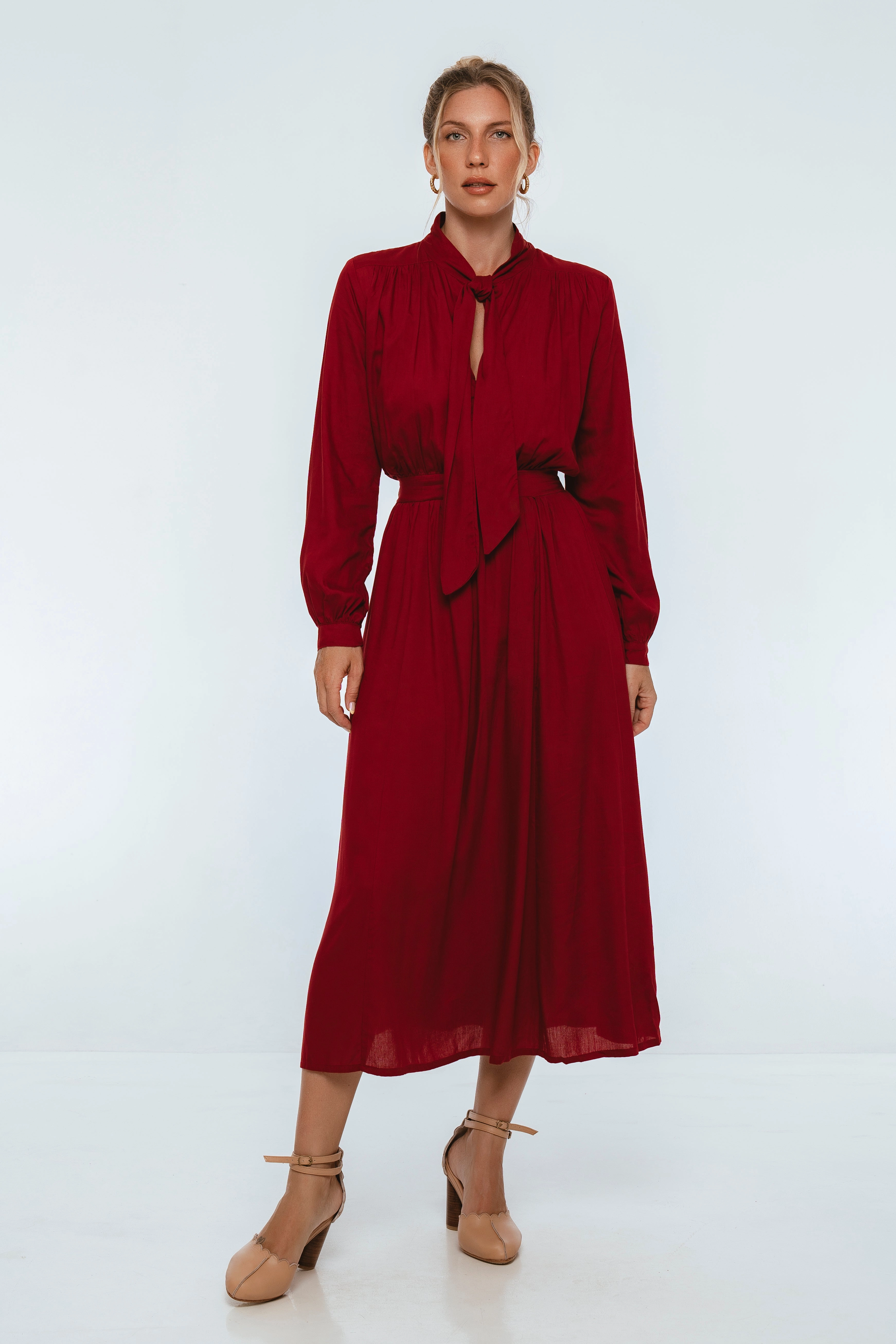 Side-Zip Smart Waist Design Evelina Long Sleeve Midi Dress
