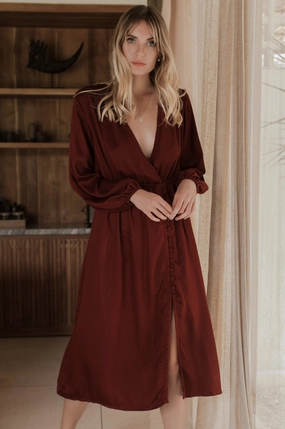 Subtle design Greta Long Sleeve Midi Dress (Sale)