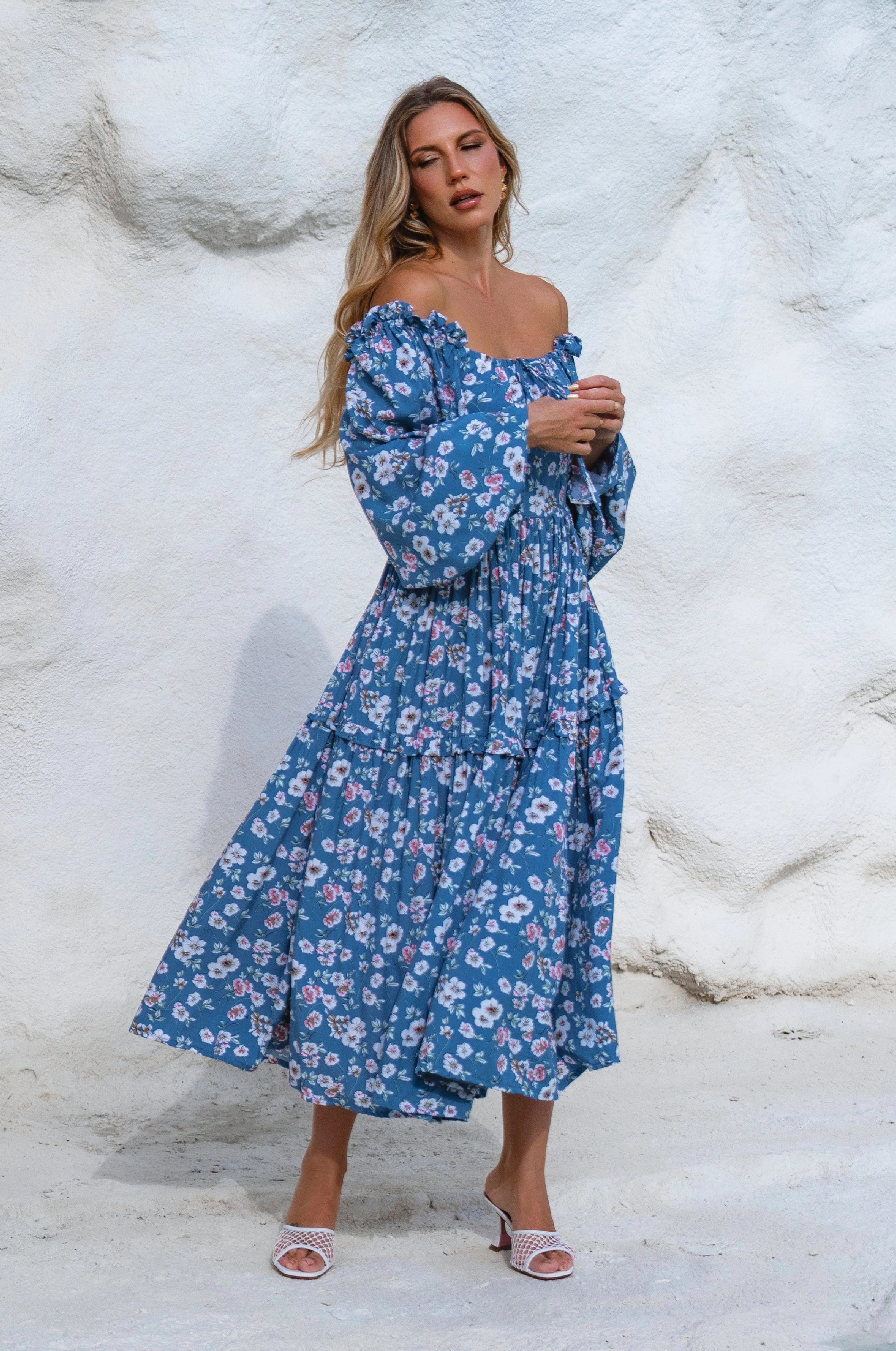 Classy Look All-day style Floriana Long Sleeve Midi Dress
