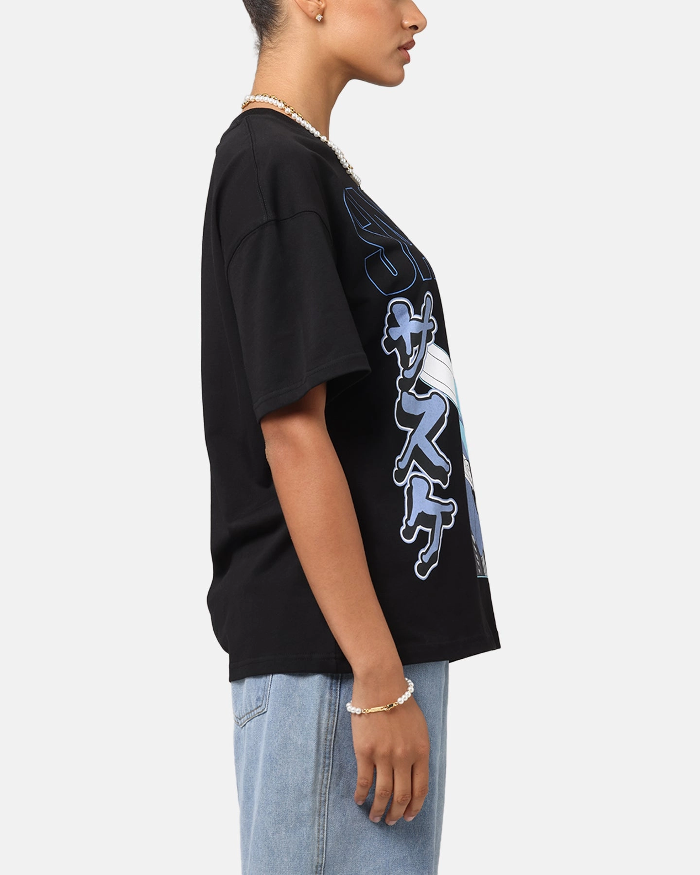 Tagless Labeling Minimalist Silhouette Goat Crew X Naruto Sasuke T-Shirt Black