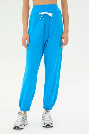 Andie Oversized Fleece Sweatpant Seamless Design Wide Coverage Waistband