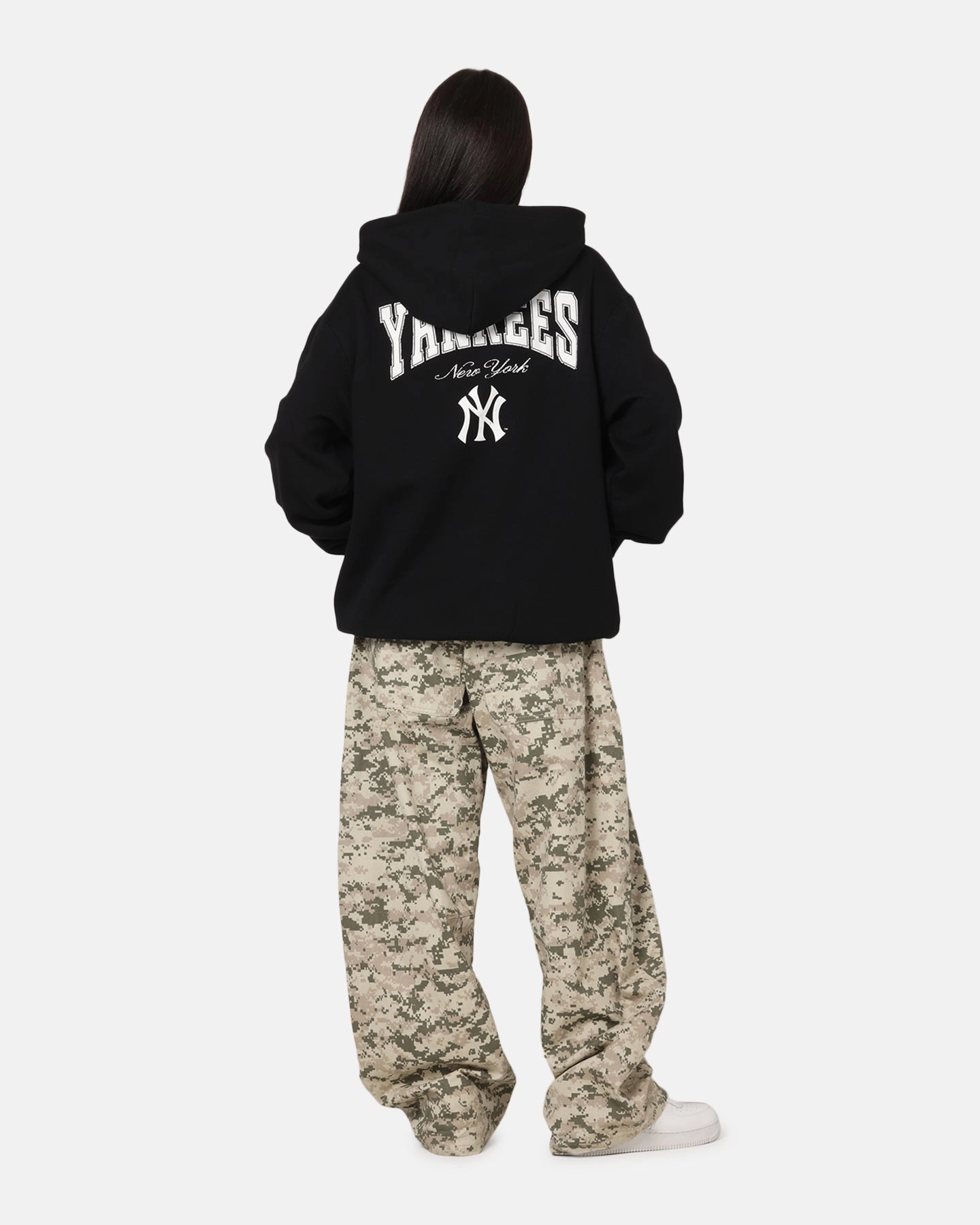 Durable Overlock Stitch Majestic Athletic New York Yankees Champs Serial Mono Hoodie Black