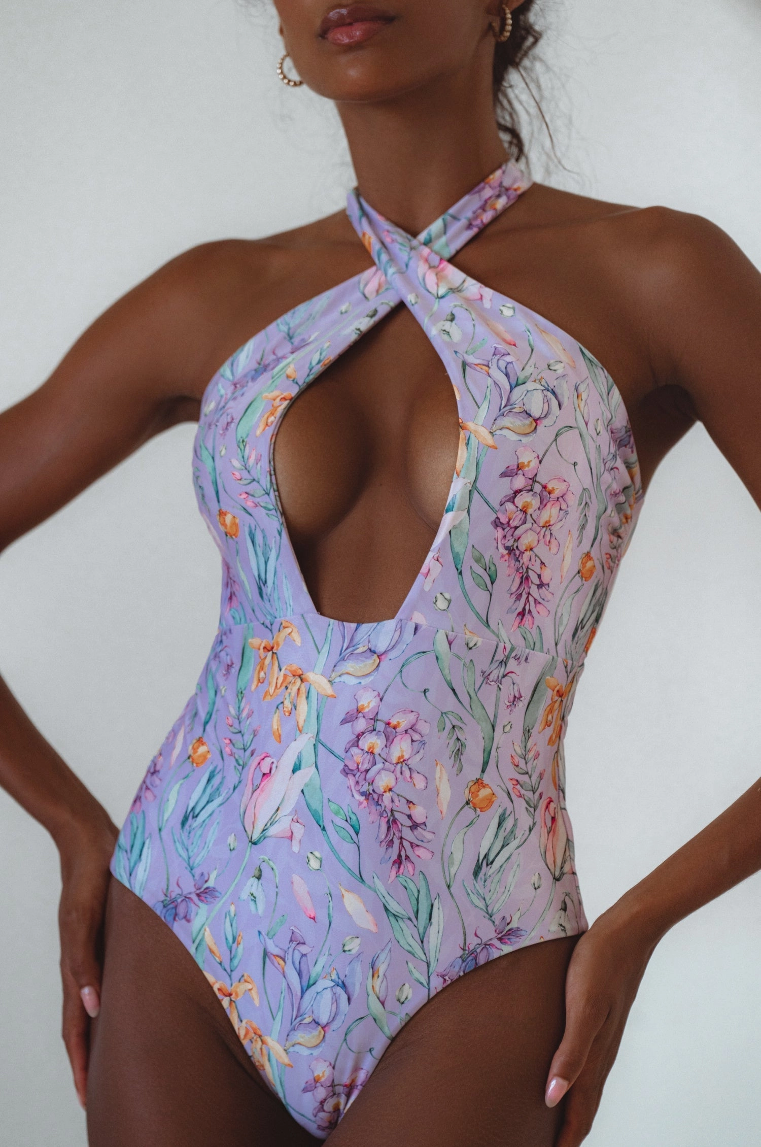 Active-Lifestyle Abstract-Art Iliana Cross-Over One Piece Swimsuit