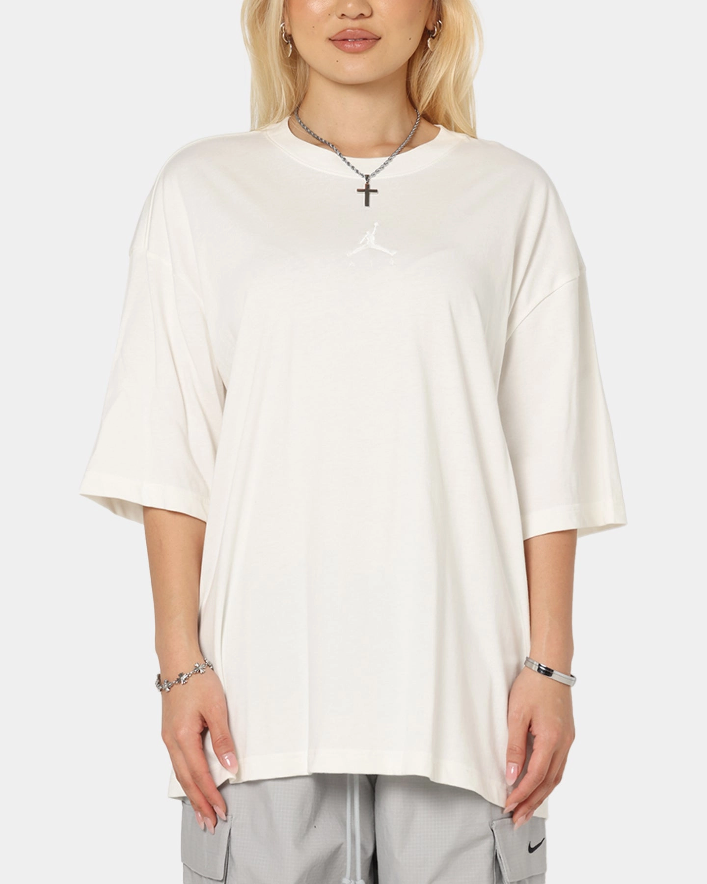 Jordan Flight Essentials Oversized Crewneck T-Shirt Sail/Sail Raglan Sleeve hypoallergenic material