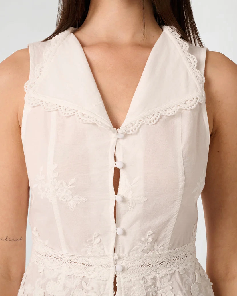 FadeResistant Hidden Zipper Pocket Lace Button Up Top