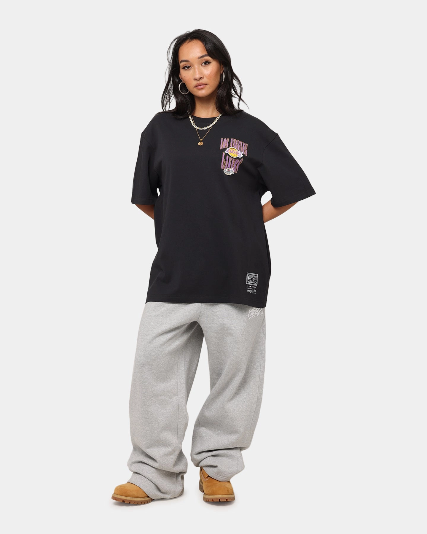 Mitchell & Ness Los Angeles Lakers 17-Time NBA Champions T-Shirt Faded Black Non Slip Shoulder Seams