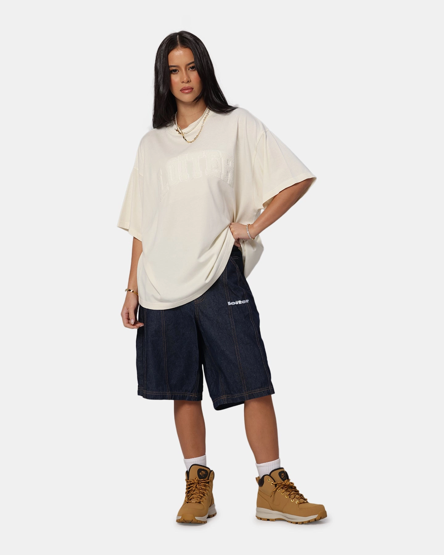 LayeredCollar Loiter Arch Premium Boxy T-Shirt Off White