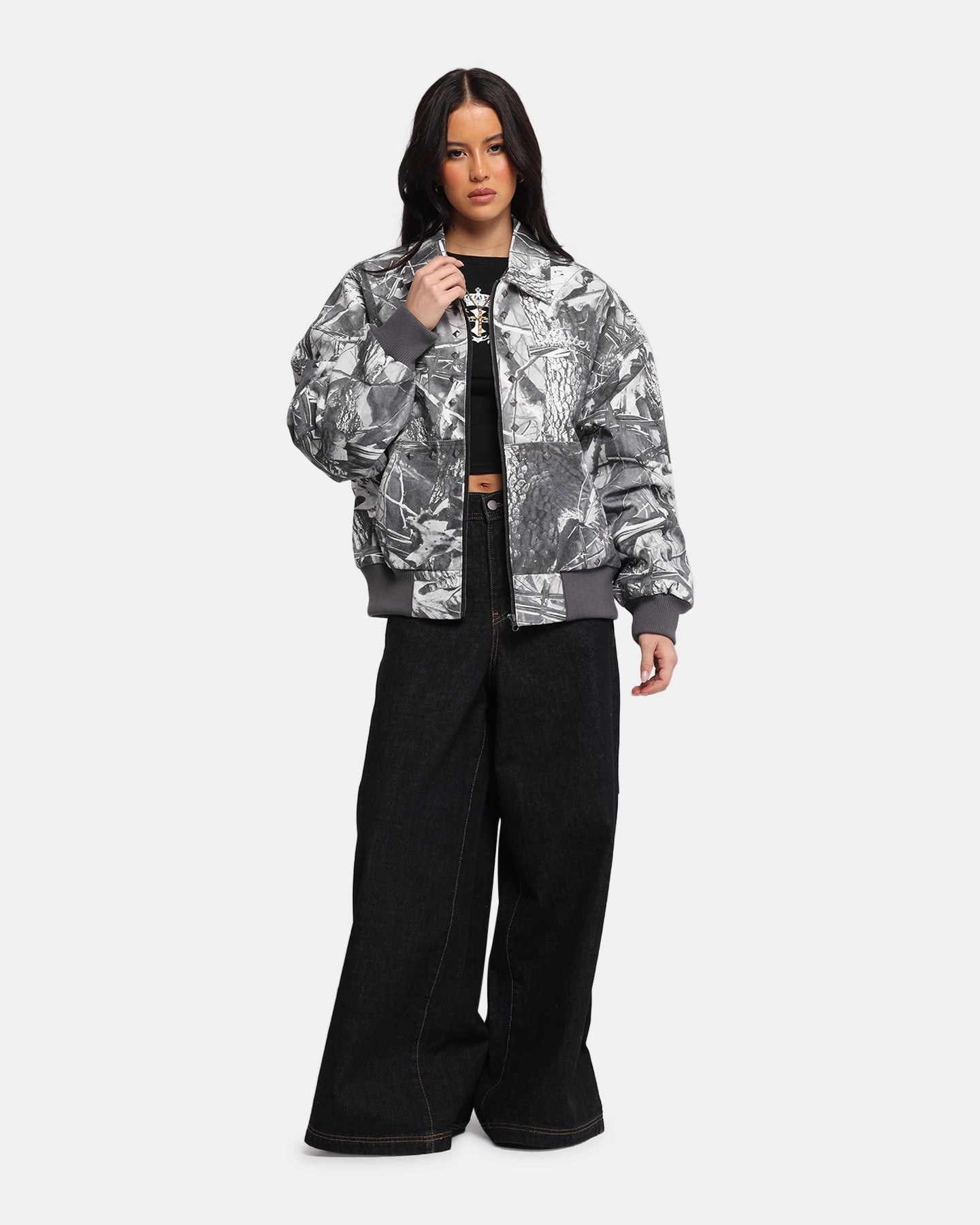 Loiter Chopper Work Jacket Real Tree Camo Long Sleeve Tee Stylish T-shirt