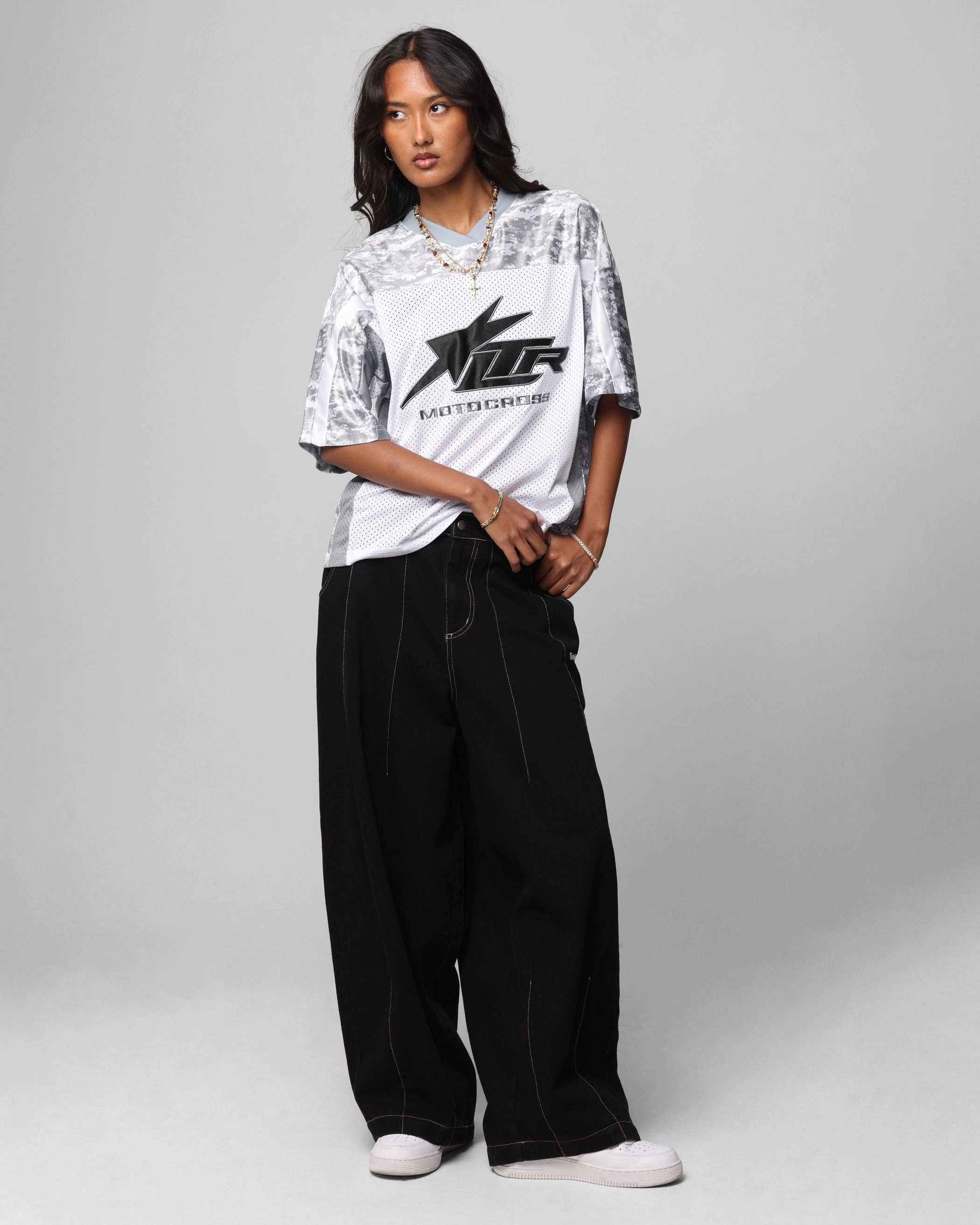 Biodegradable Fiber Blend FoamReinforcedCollar Loiter End Zone Jersey Snow Camo