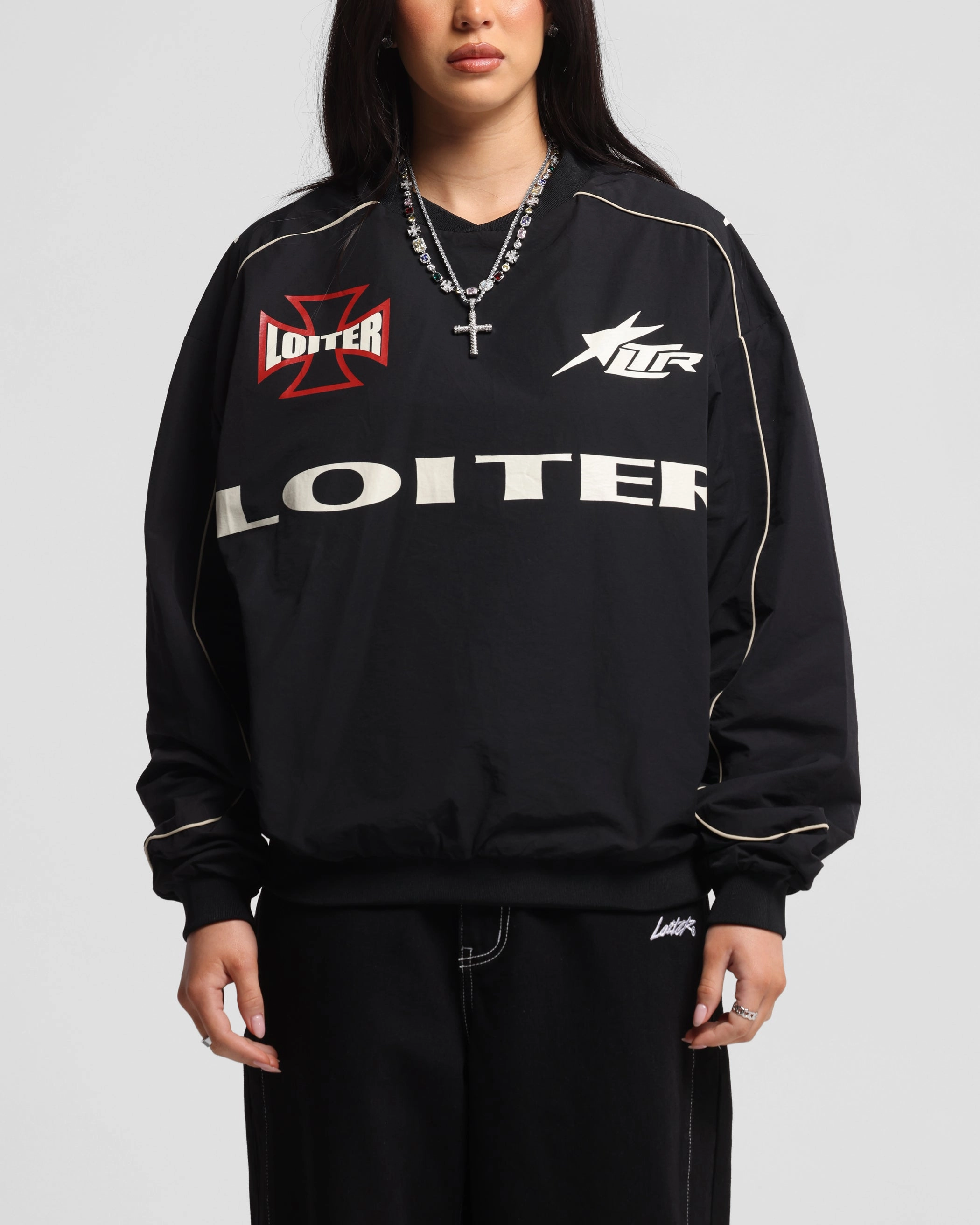 Loiter Racer Nylon Jersey Crewneck Black Chic Look