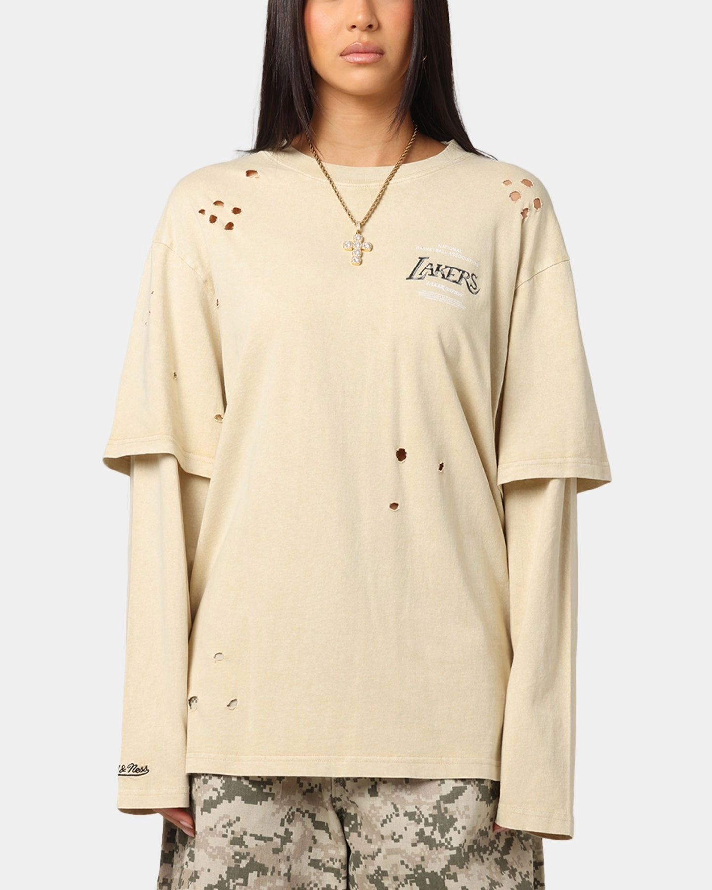 Airflow Weave Pattern Stretchable Knit Mitchell & Ness Los Angeles Lakers Chromed Mock Long Sleeve T-Shirt Khaki