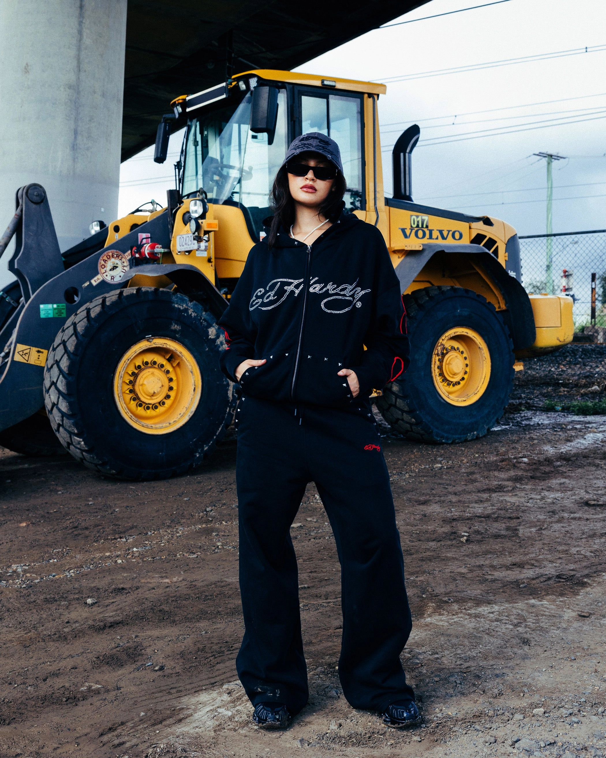 Ed Hardy Ed Hardy Hoodie Black NonRestrictiveCut Flexible Material