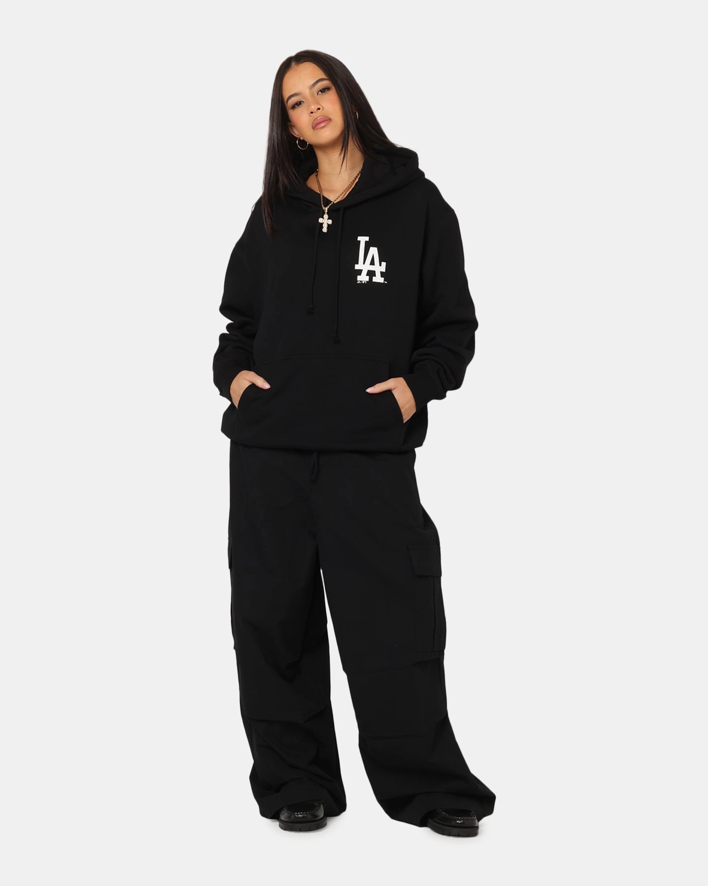 Moisture Wicking Technology Relaxed Silhouette Majestic Athletic Los Angeles Dodgers Champs Serial Mono Hoodie Black