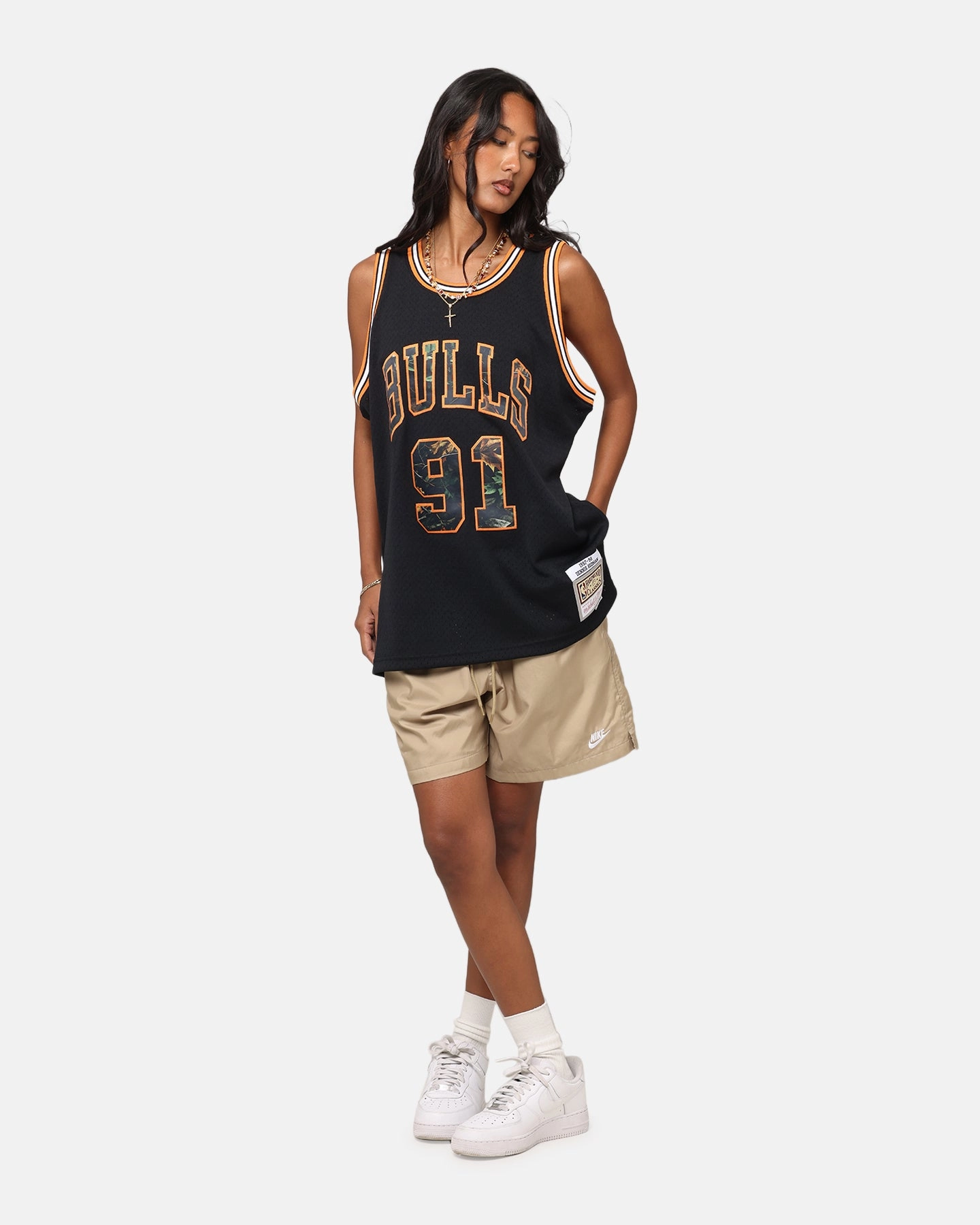 LowProfileDesign Double Stitched Hem Mitchell & Ness Chicago Bulls Dennis Rodman 'Wilderness' 98 Swing Jersey Black