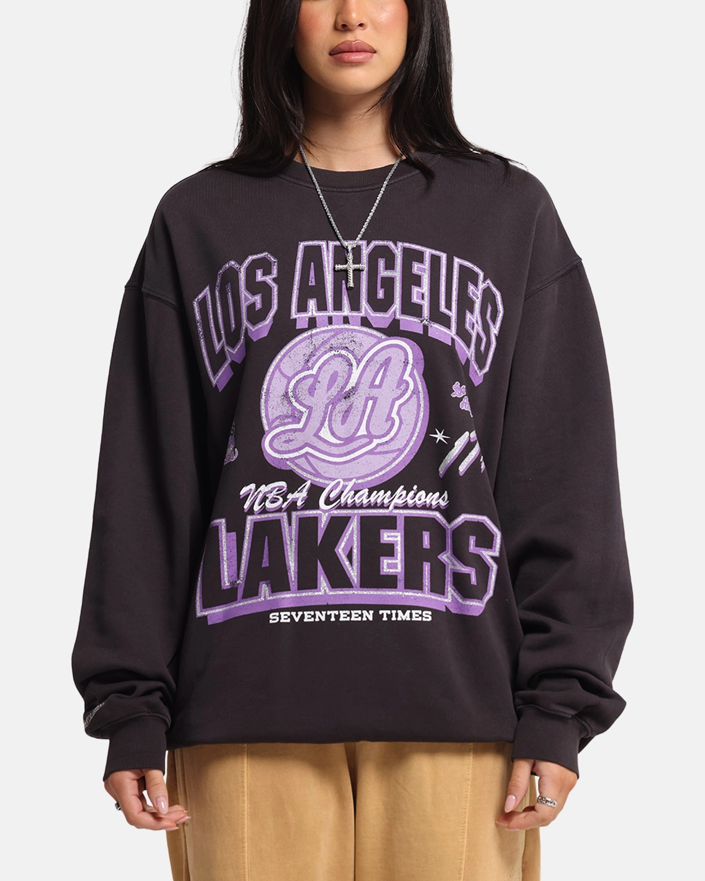 Bamboo Fiber Fabric CompressionTechnology Mitchell & Ness Women's Los Angeles Lakers Arch Logo Crewneck Overdyed Black