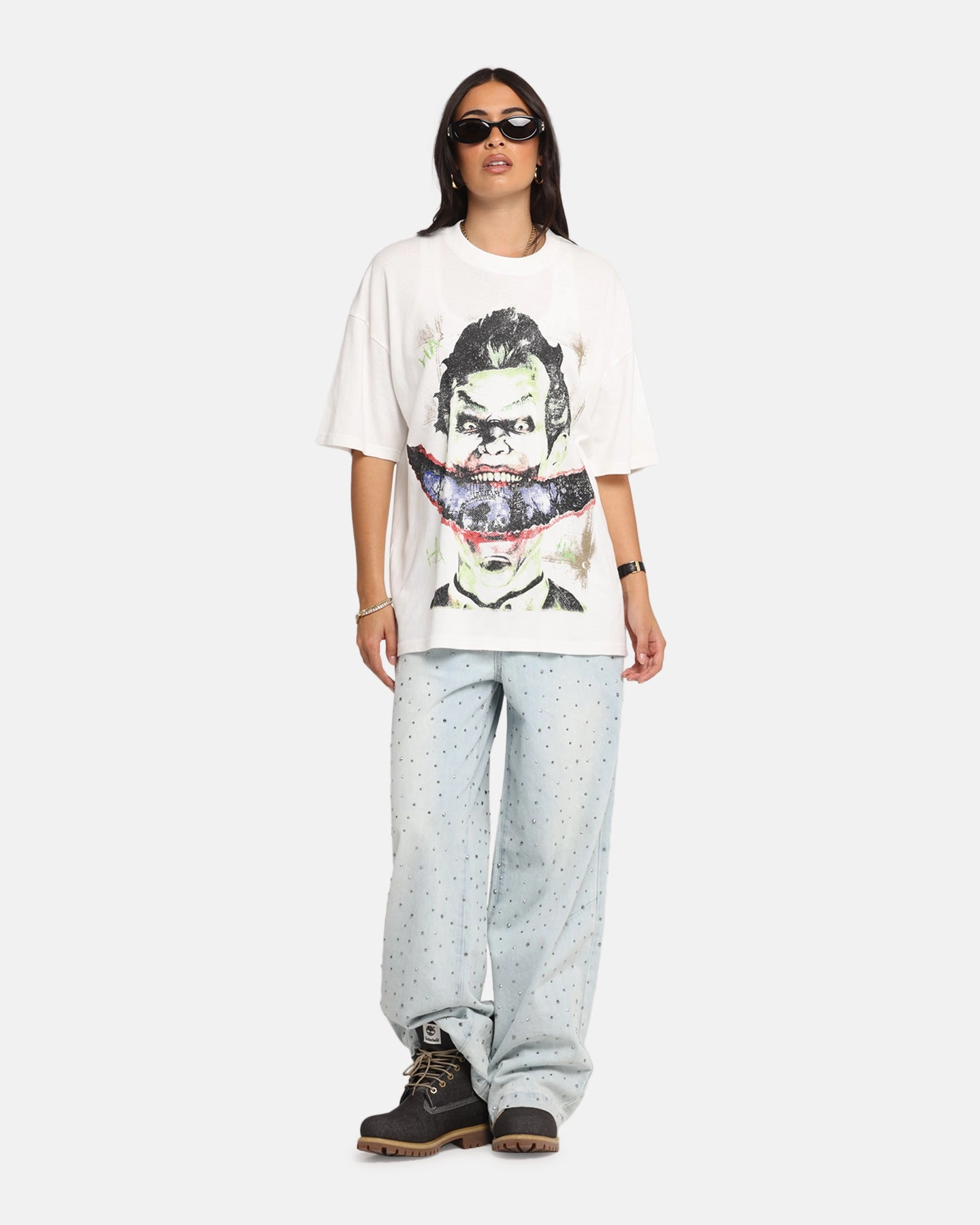 Two Tone Weave Tension Balanced Design 73 Studio X DC Batman Joker Arkham Asylum Vintage T-Shirt Off White