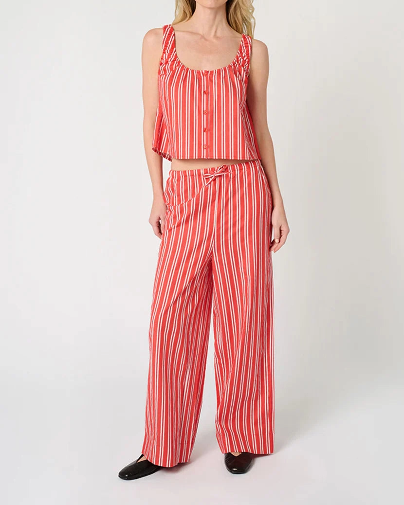 Low Profile Seaming Breathable Tank Scoop Neck Cami Top