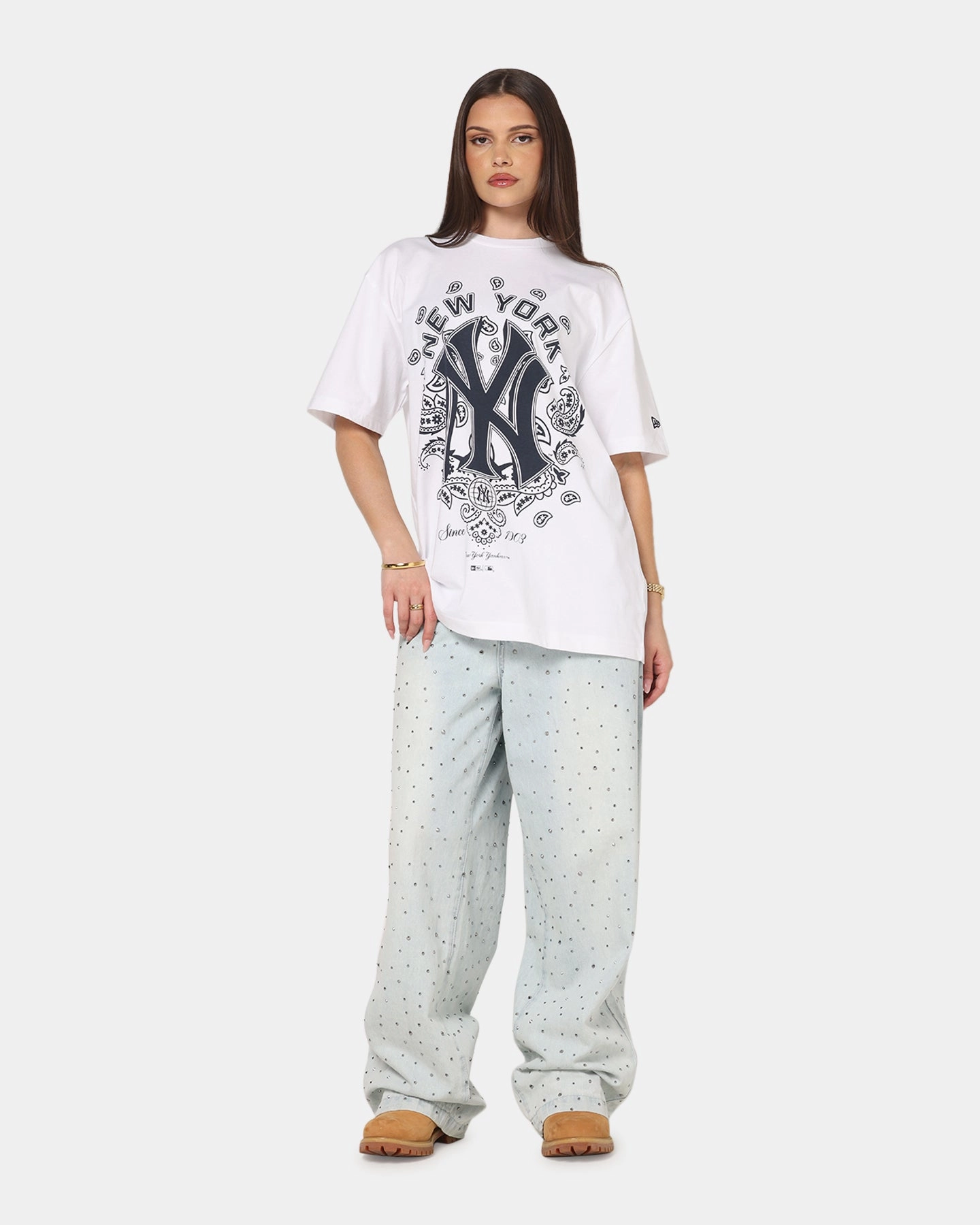 New Era New York Yankees Paisley Oversized T-Shirt White FoamReinforcedCollar