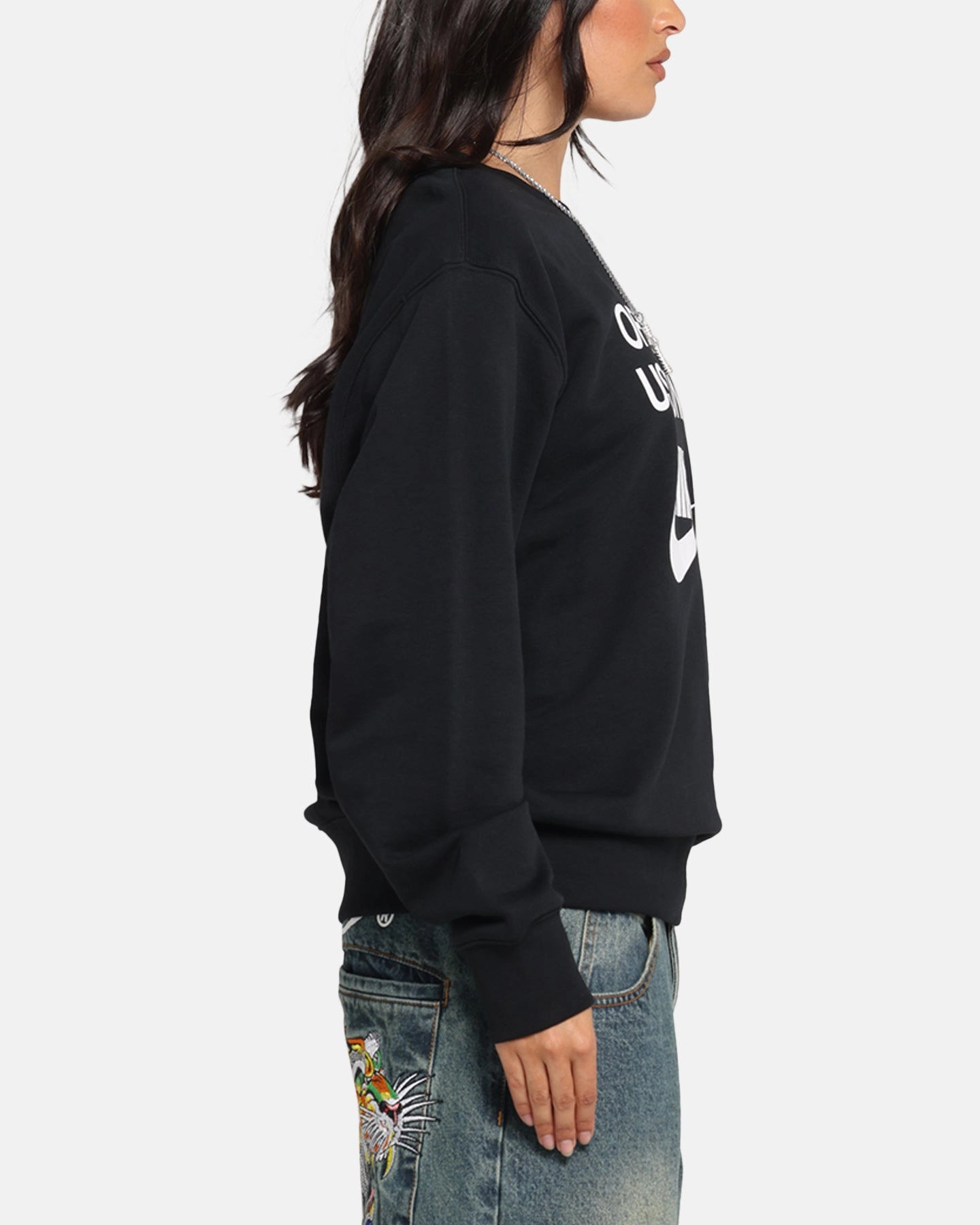 Nike Club French Terry Crewneck Black/White Durable Chainstitch