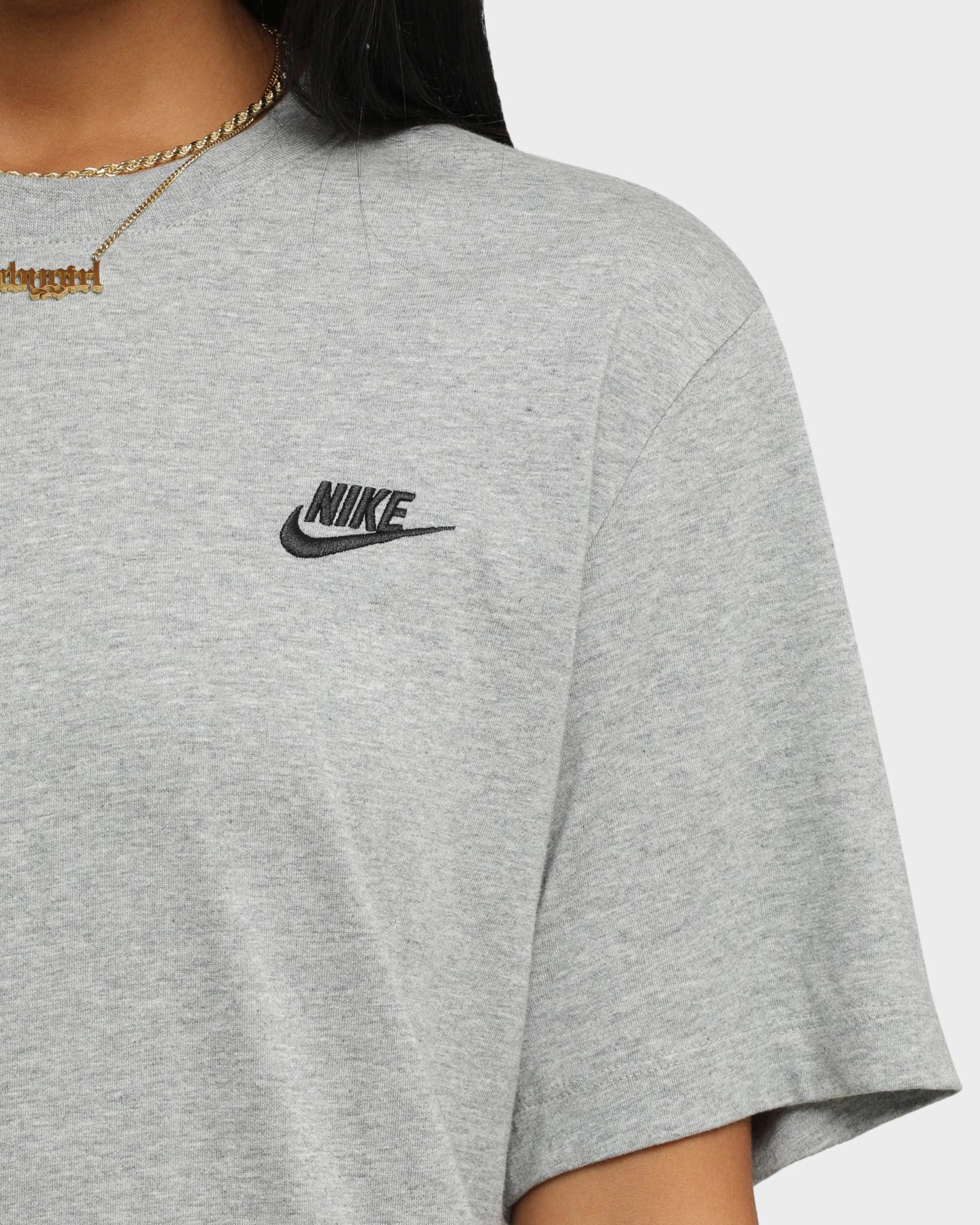Nike Nike Sportswear Club T-Shirt Dark Grey Heather Thermal Regulating Design Self Fabric Tie