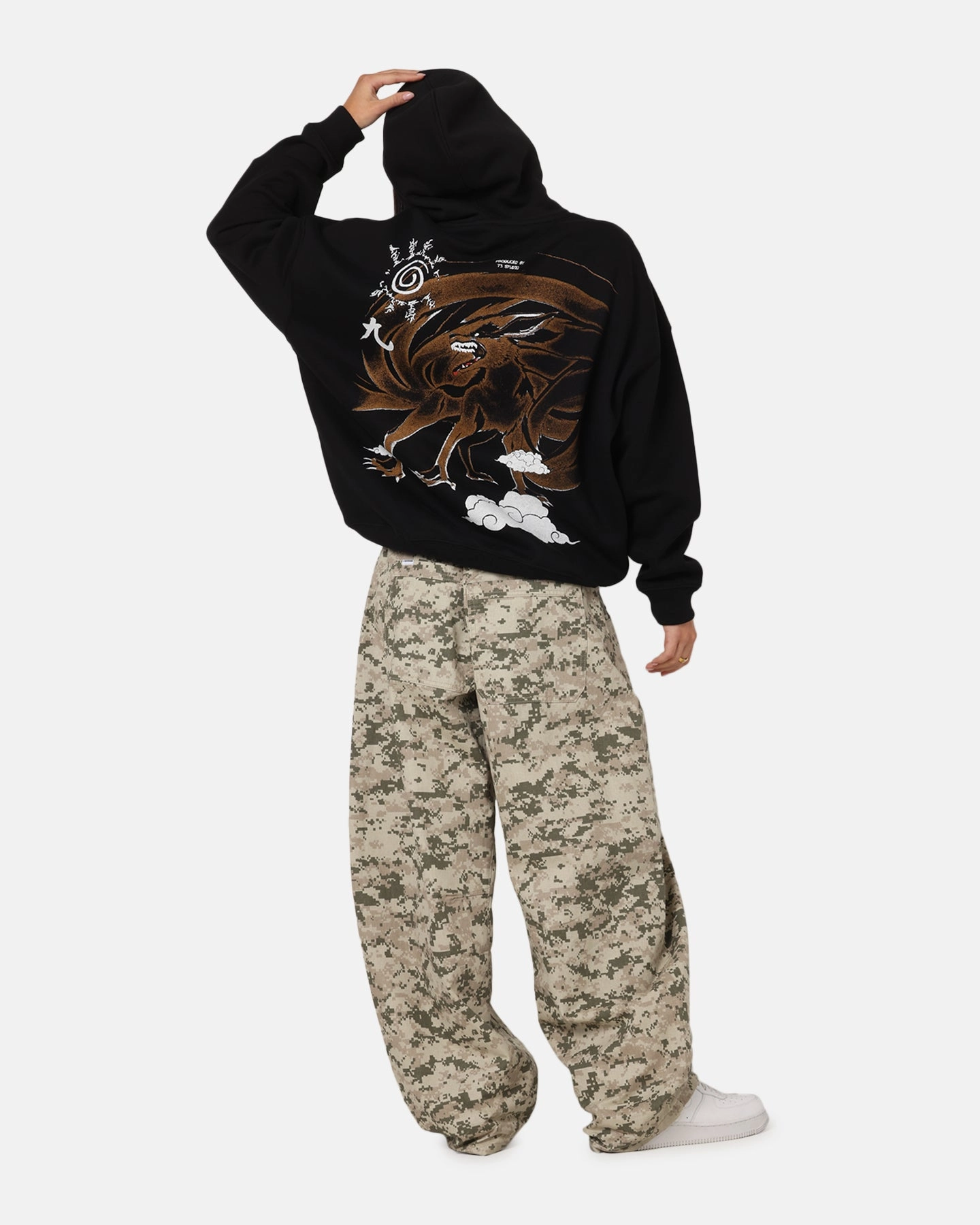 OdorResistantFinish ThermalInsulation 73 Studio X Naruto Shippuden Kurama Premium Hoodie Black