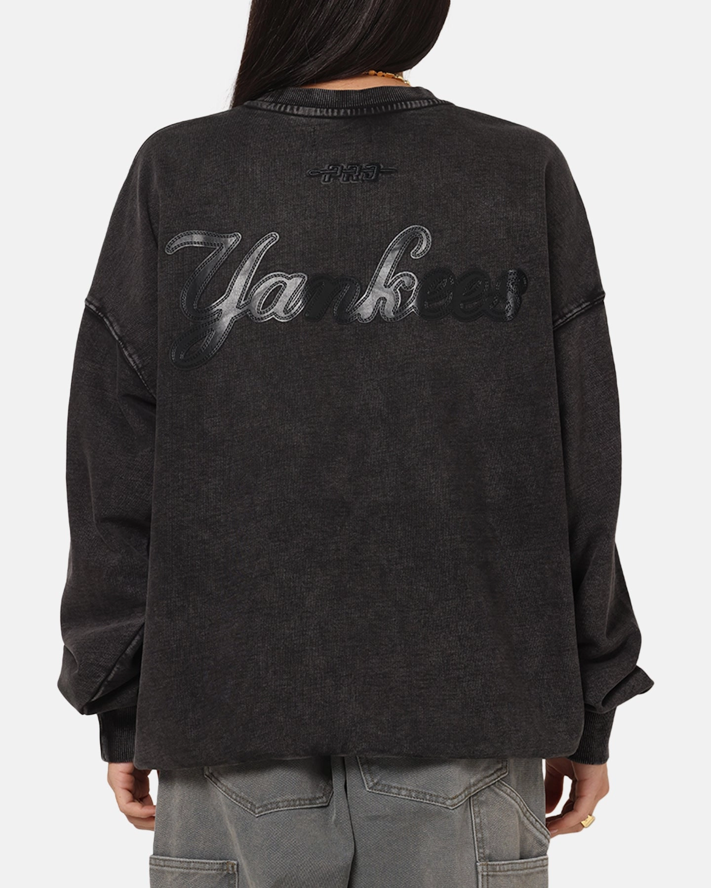 HeatRegulating NonChafe Lining Pro Standard New York Yankees 'Wash Vanguard' Fleece Crewneck Washed Black