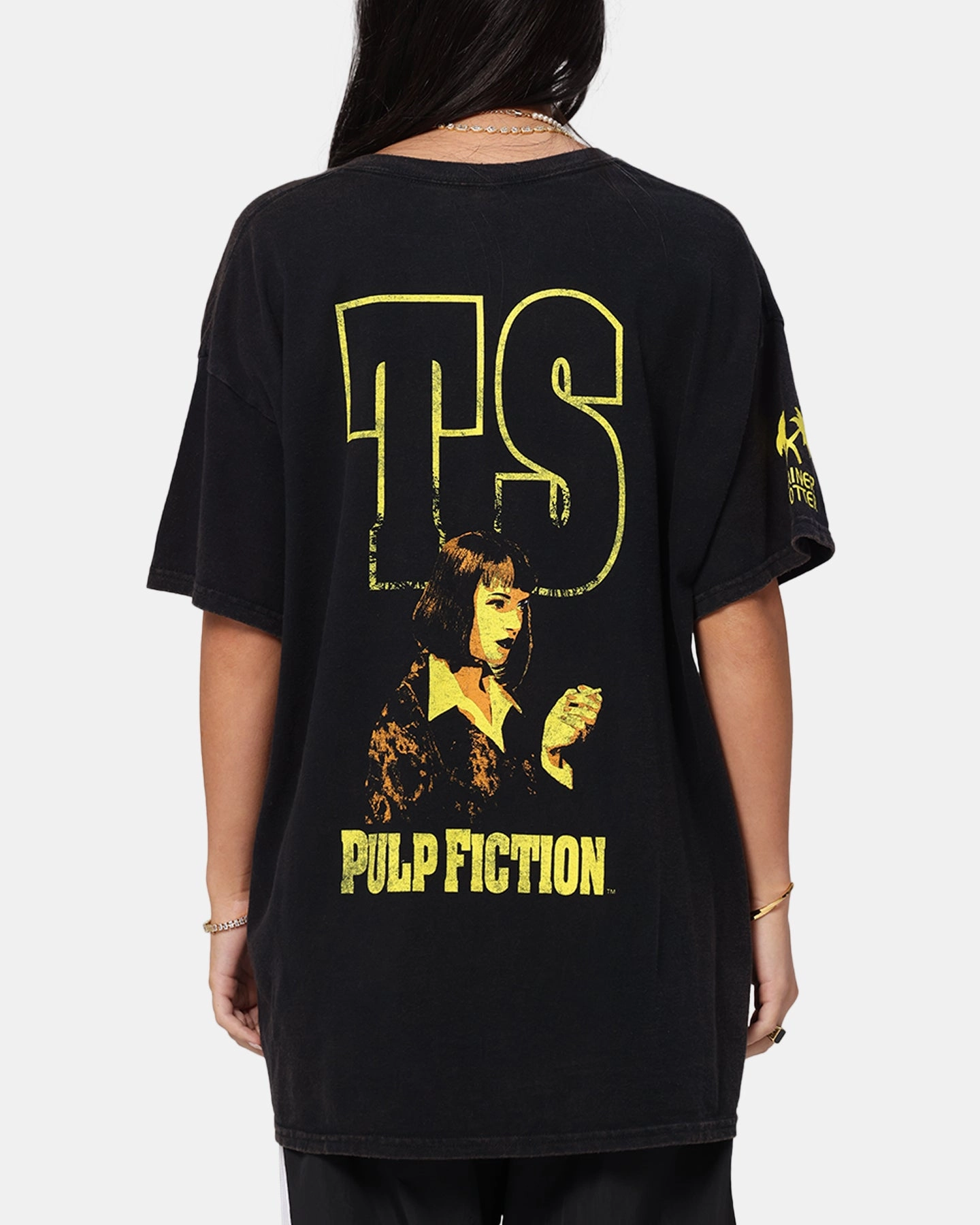 Pulp Fiction Mia Wallace Vintage T-Shirt Black Vintage DoubleLayeredFabric