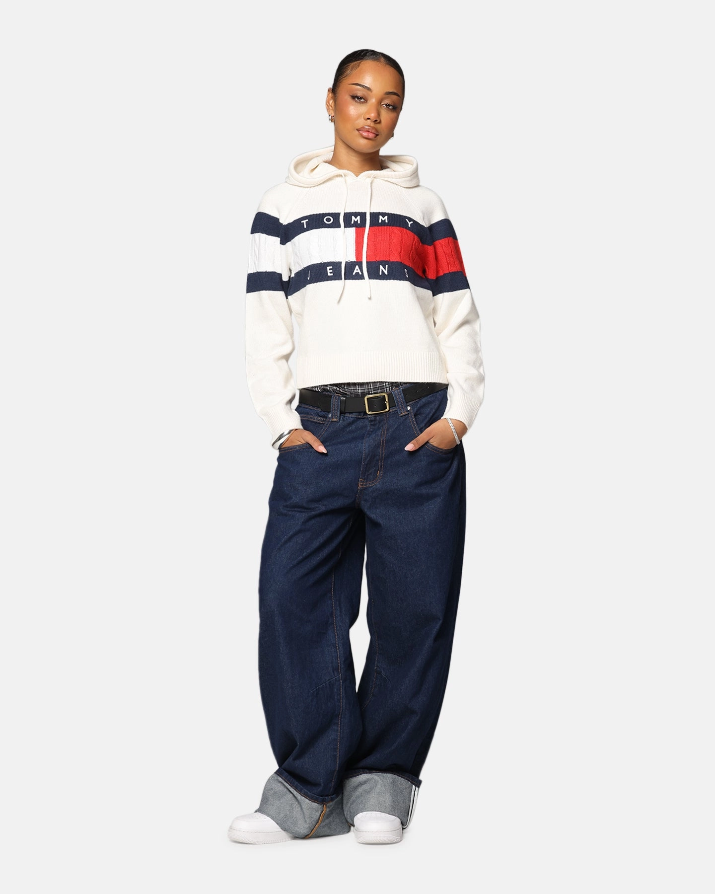 Tommy Jeans Women's TJW Center Flag Hoodie Sweater Ancient White AbrasionResistant