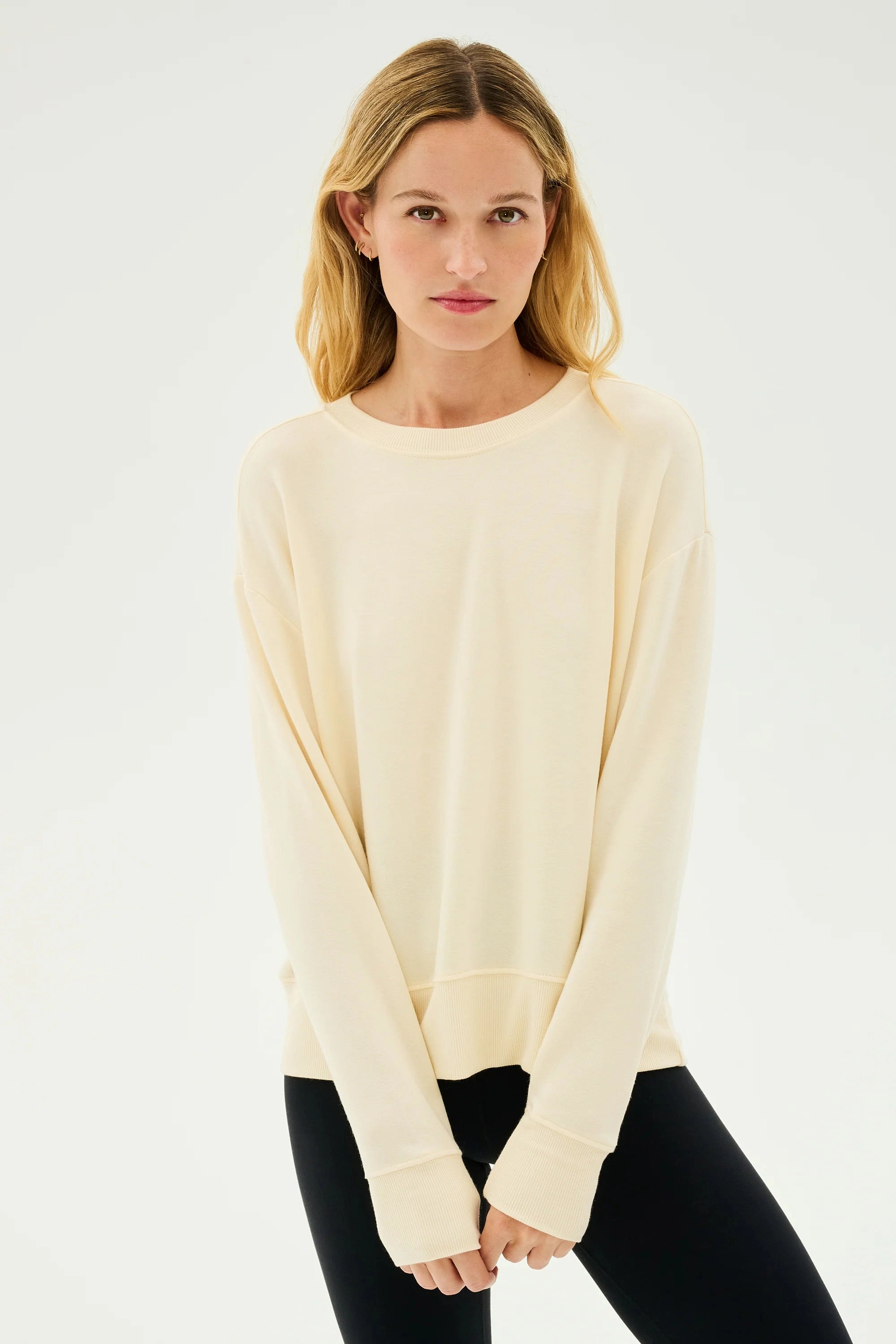 Breathable activewear Sonja Fleece Sweatshirt in Creme