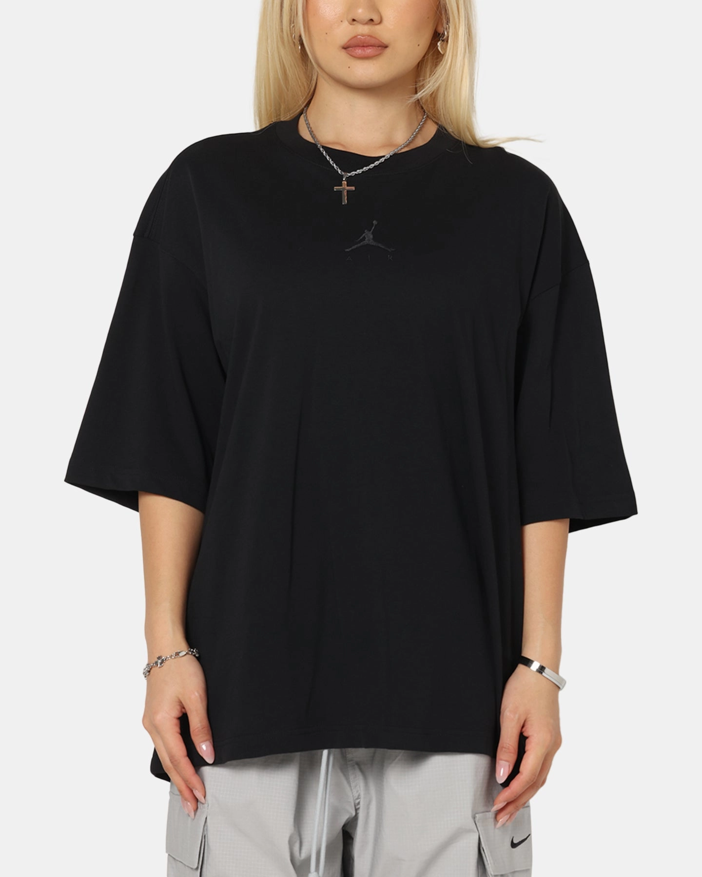 Jordan Flight Essentials Oversized Crewneck T-Shirt Black/Black BondedSeams Wrinkle Free Weave