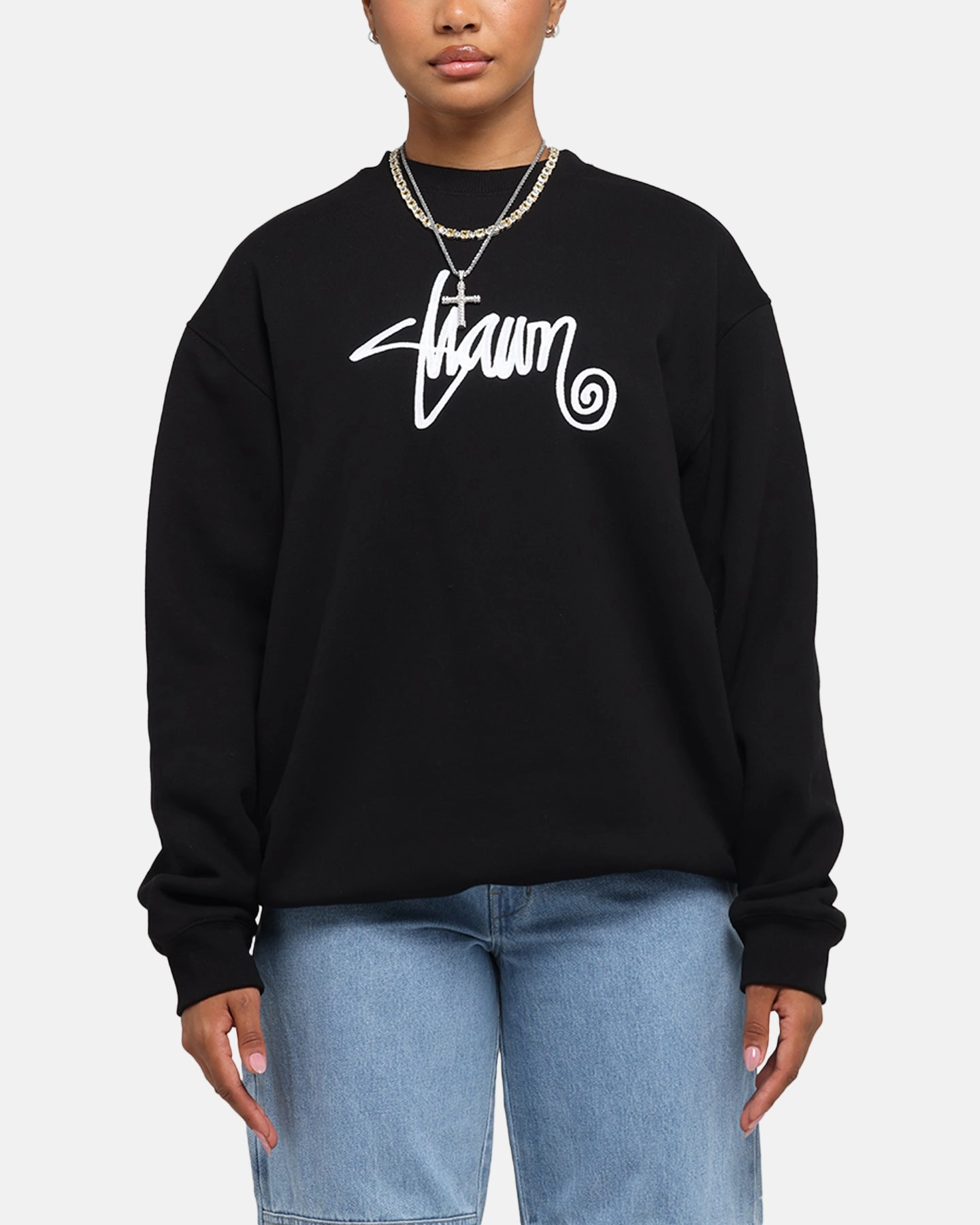 ButtonlessClosure S Double Shawn Script Crewneck Black