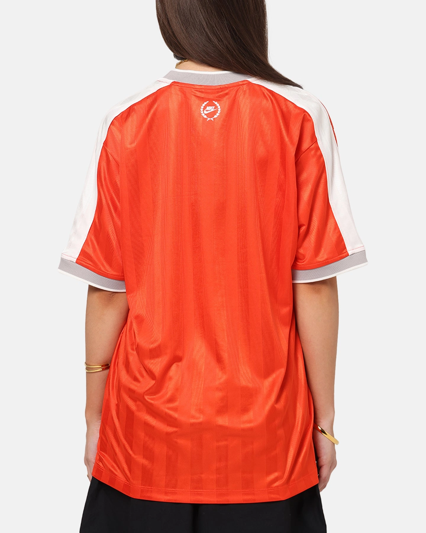 BreathableFabric Cozy Sweater Nike Women's Sportswear V-Neck Jersey T-Shirt Picante Red/Sail